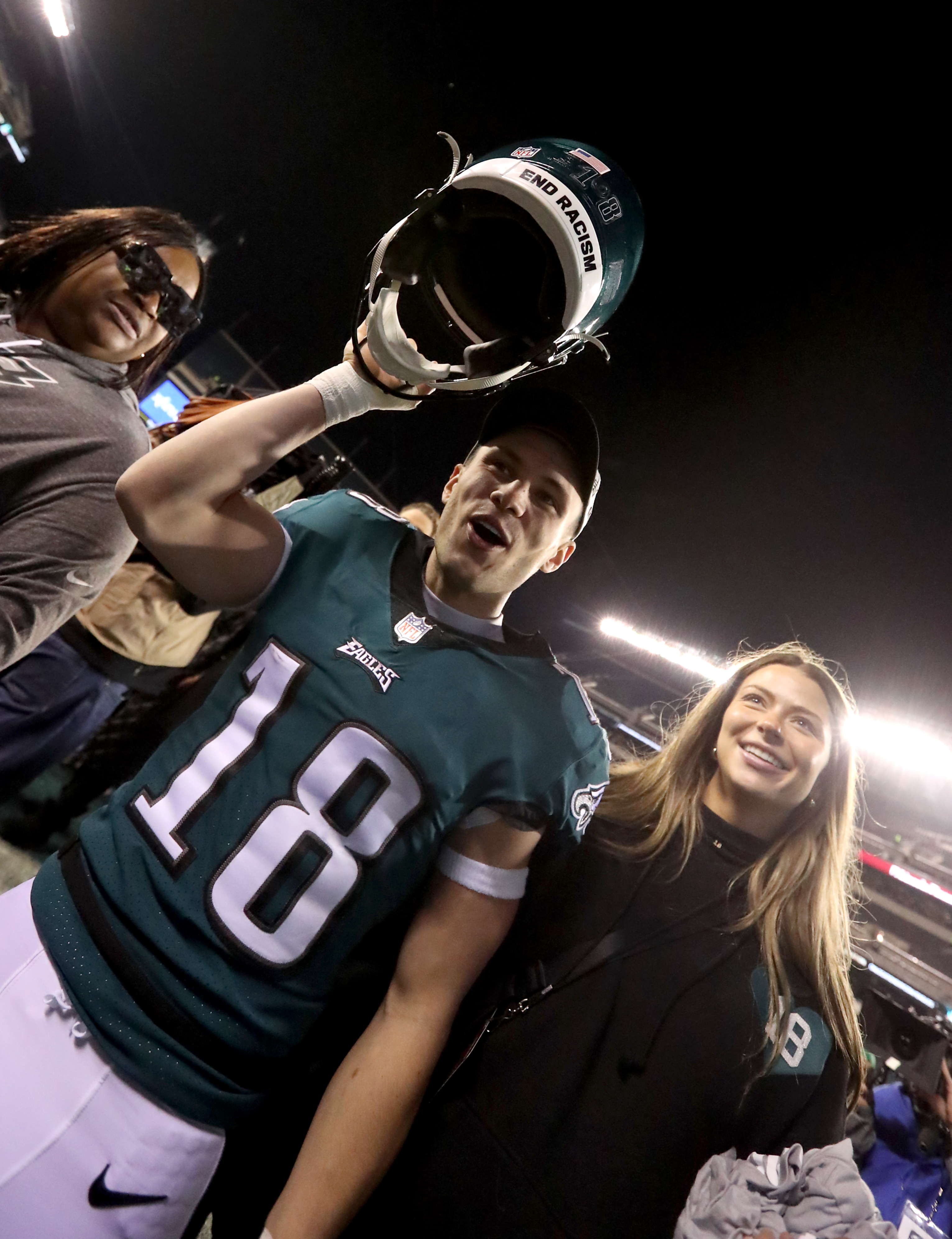 Chiefs offensive linemen troll Eagles during Super Bowl LVII