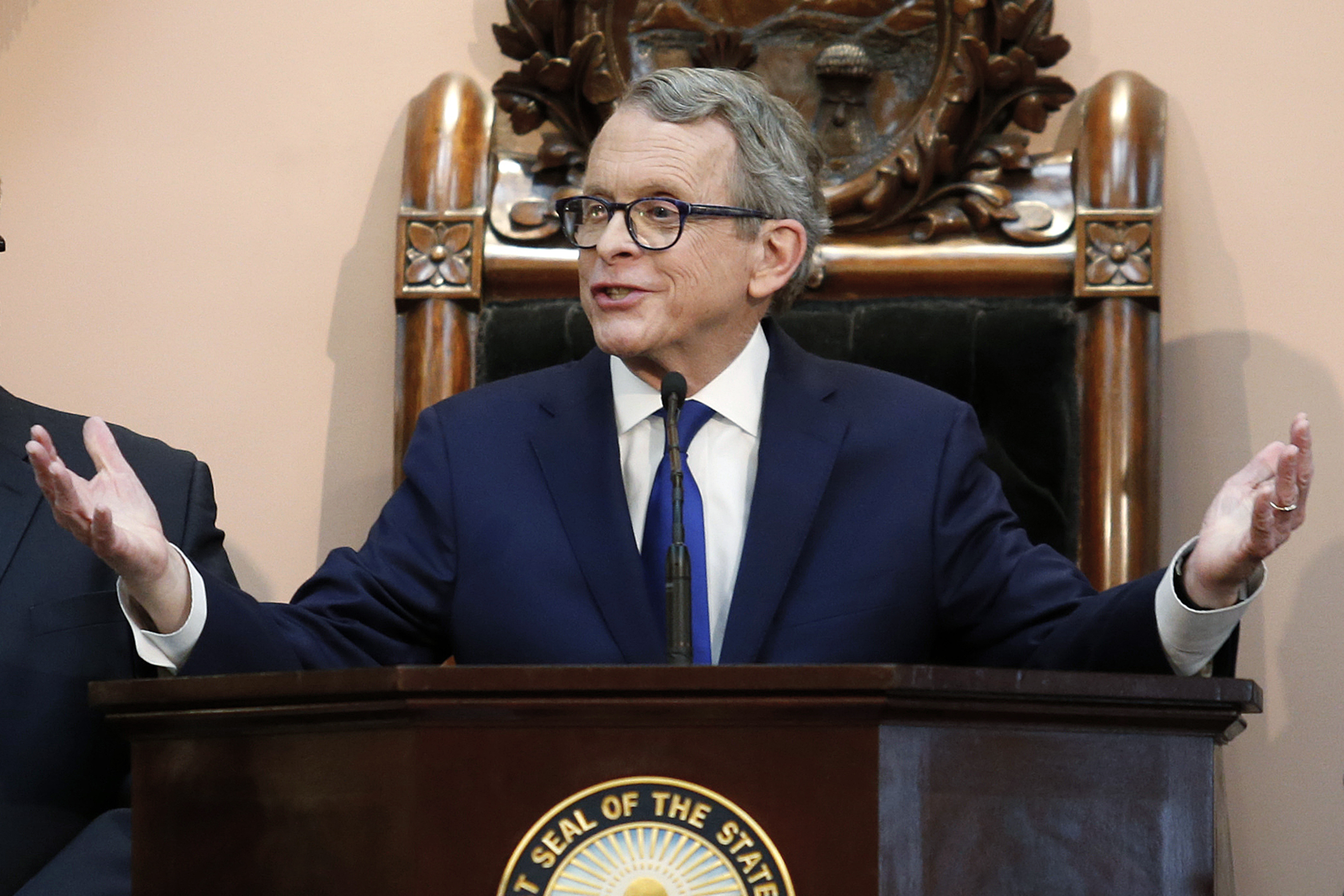 Gov. Mike DeWine seeks state funding to renovate Progressive Field as part  of Cleveland Indians' lease extension 