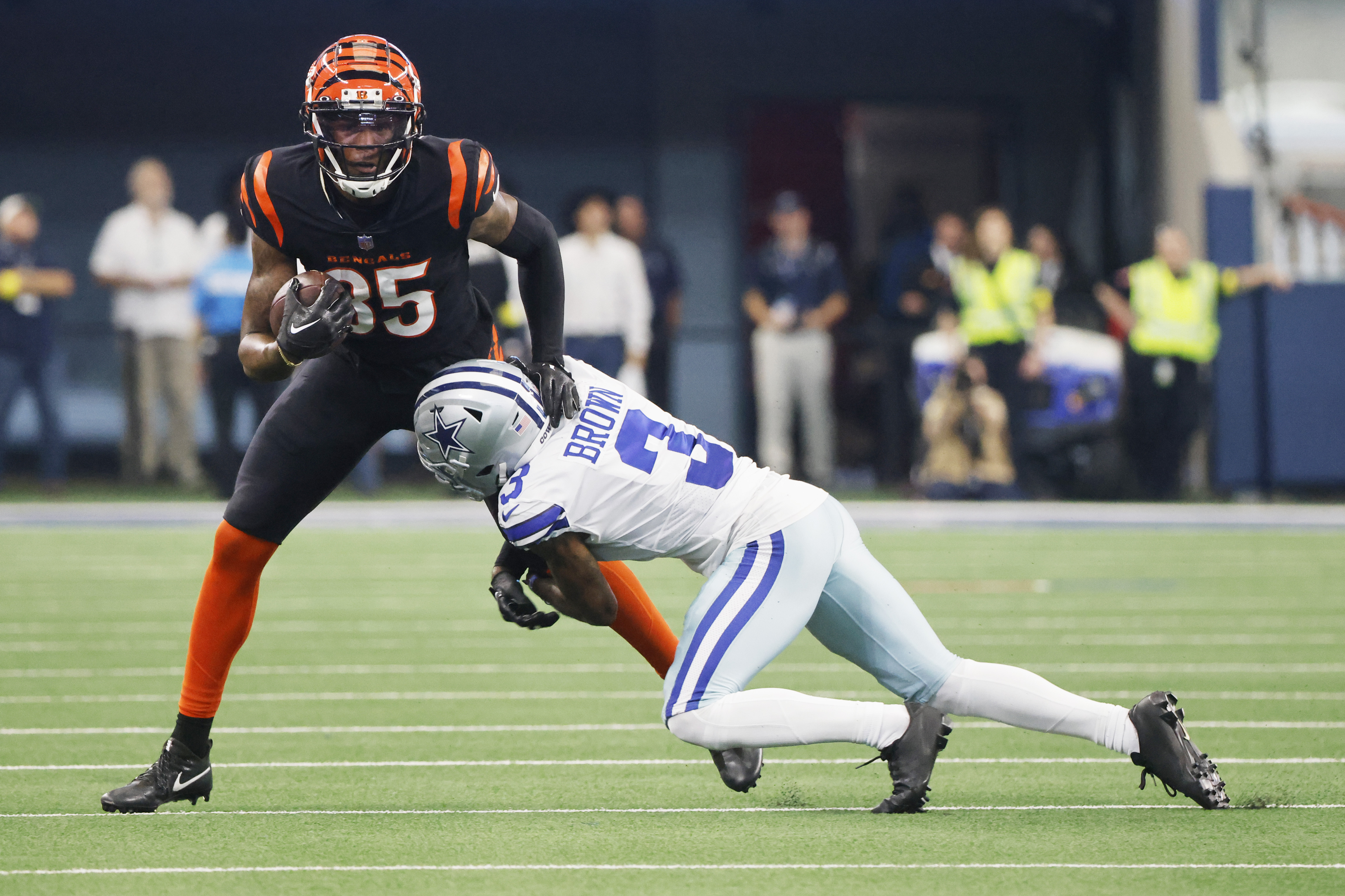 Bengals lose to Bears in football game Sunday, 20-17