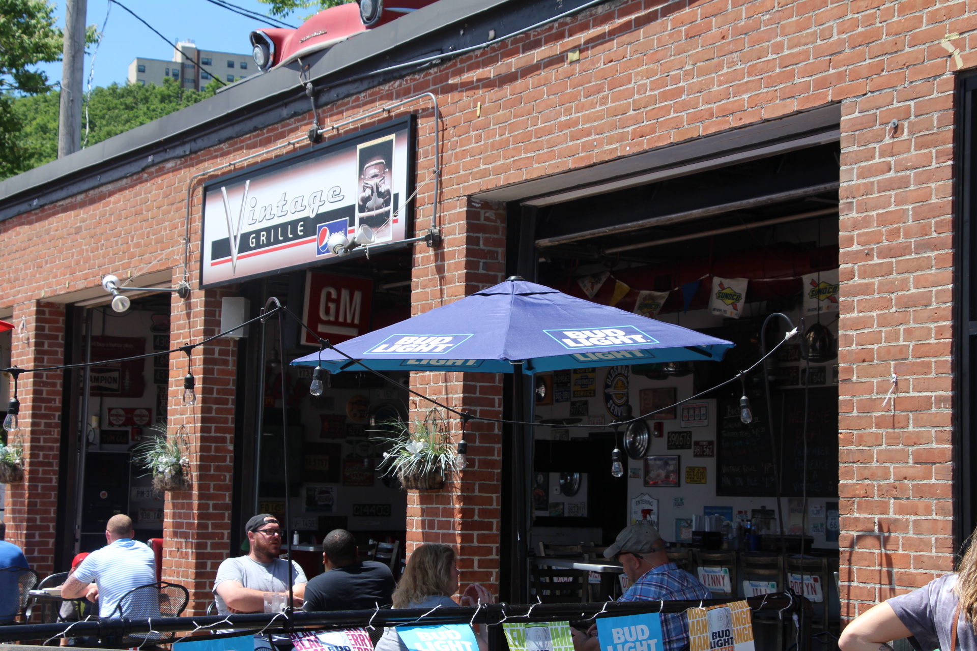 Worcester restaurants reopen with outdoor dining