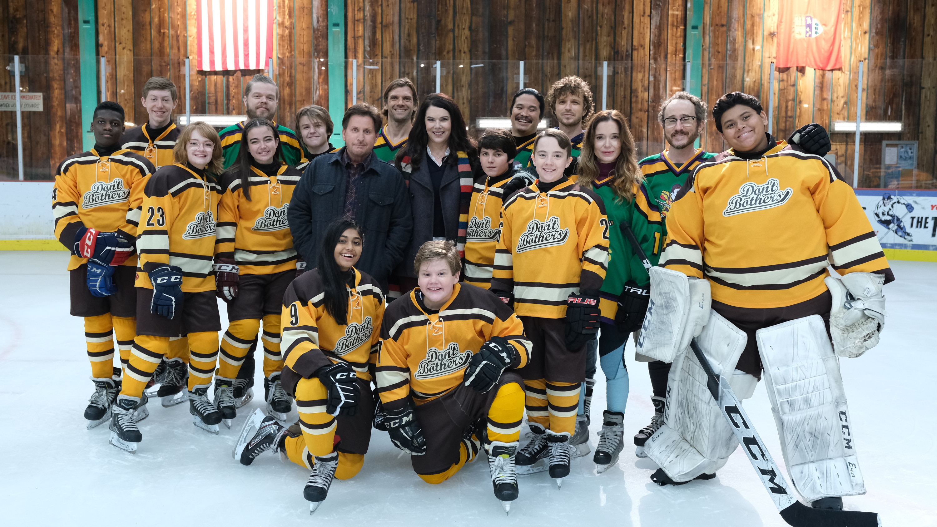 Mighty Ducks Game Changers cast: 'Gilmore Girls star is a role model