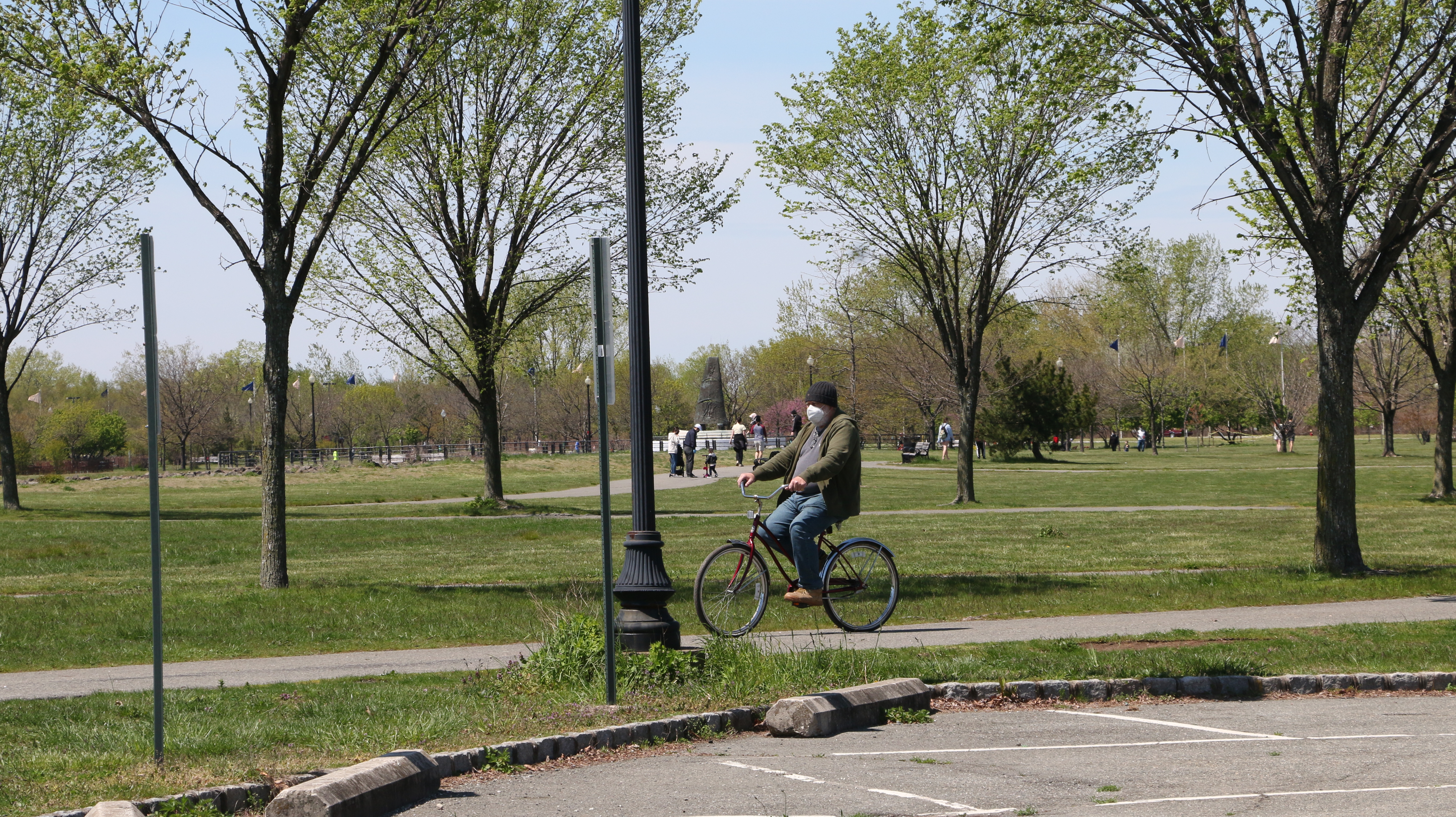 liberty state park bike trail