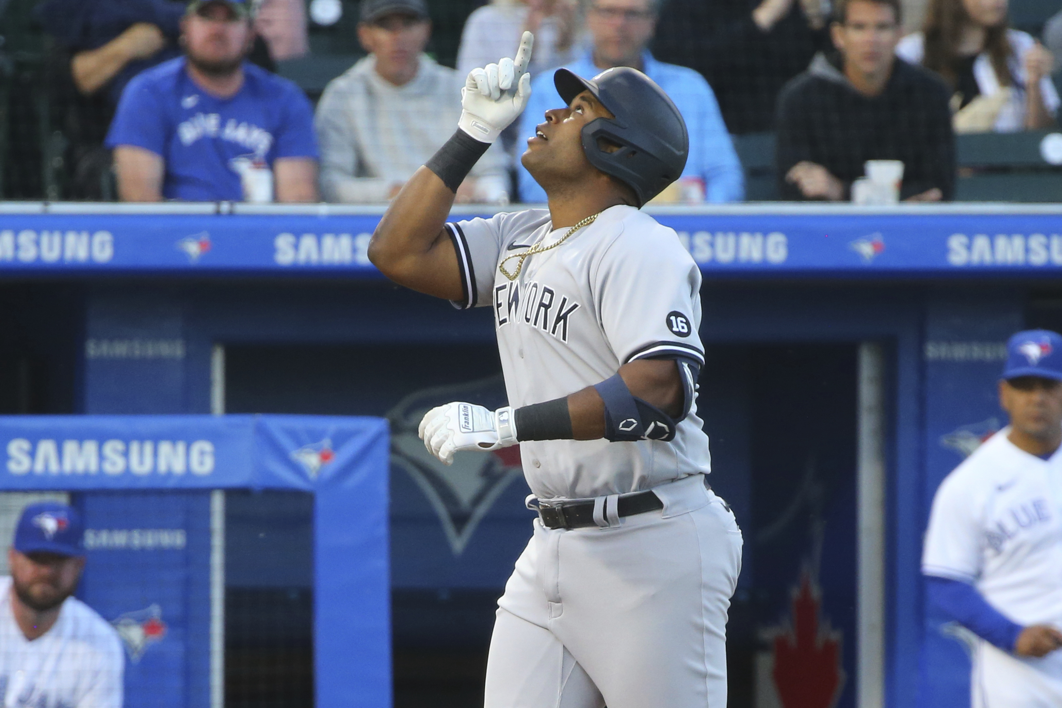 New York Yankees News: Can Chris Gittens help Yanks' first base woes? -  Pinstripe Alley