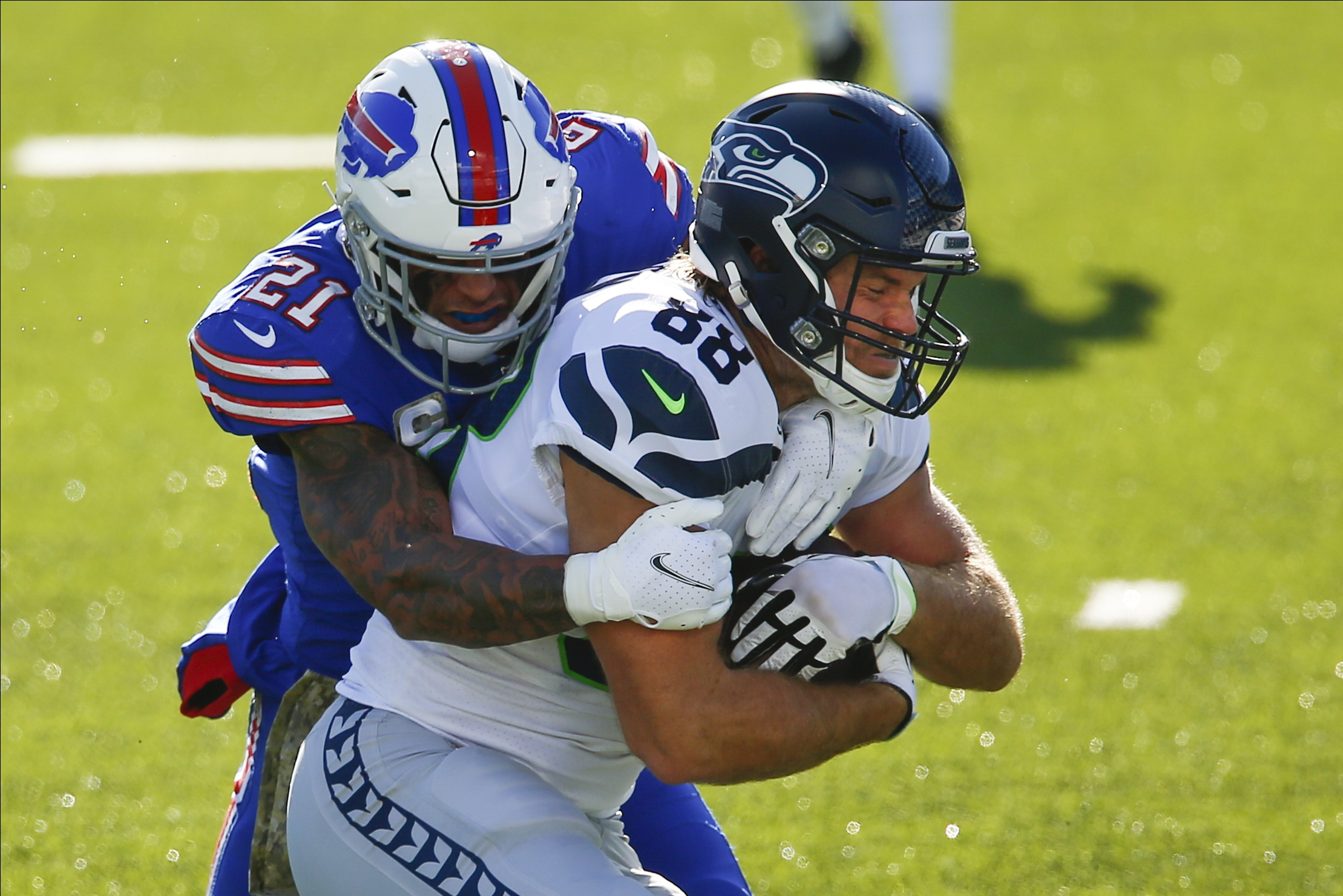 Buffalo Bills defeat Seattle Seahawks 44-34, Josh Allen throws for 415