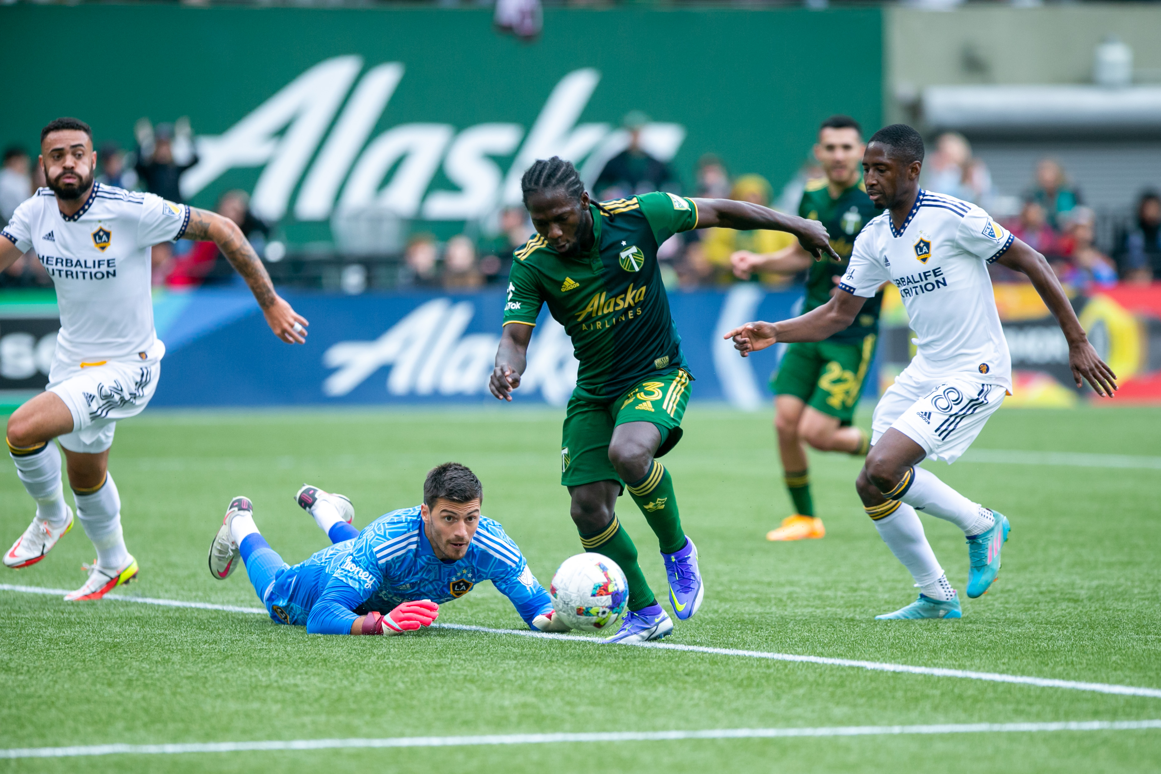 Honey, an E-Retail Company, Gets Into LA Galaxy's Jersey Game