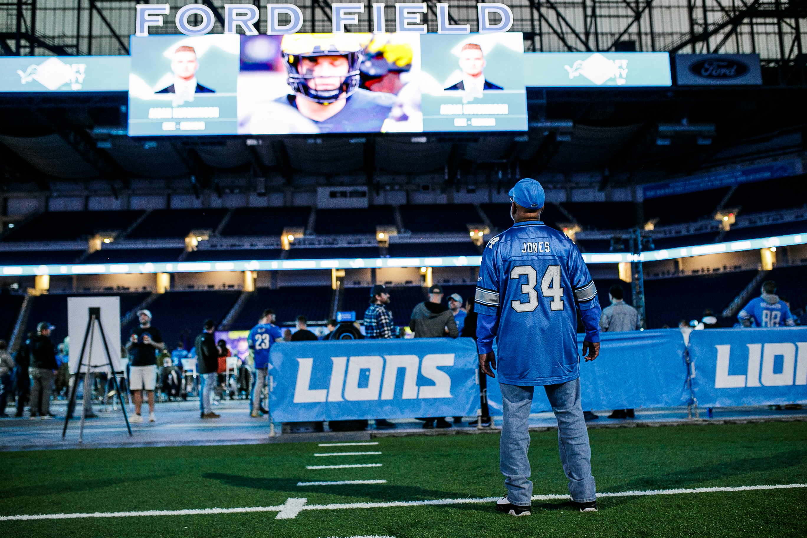 The 2022 NFL Draft Party filled Ford Field with hopeful fans