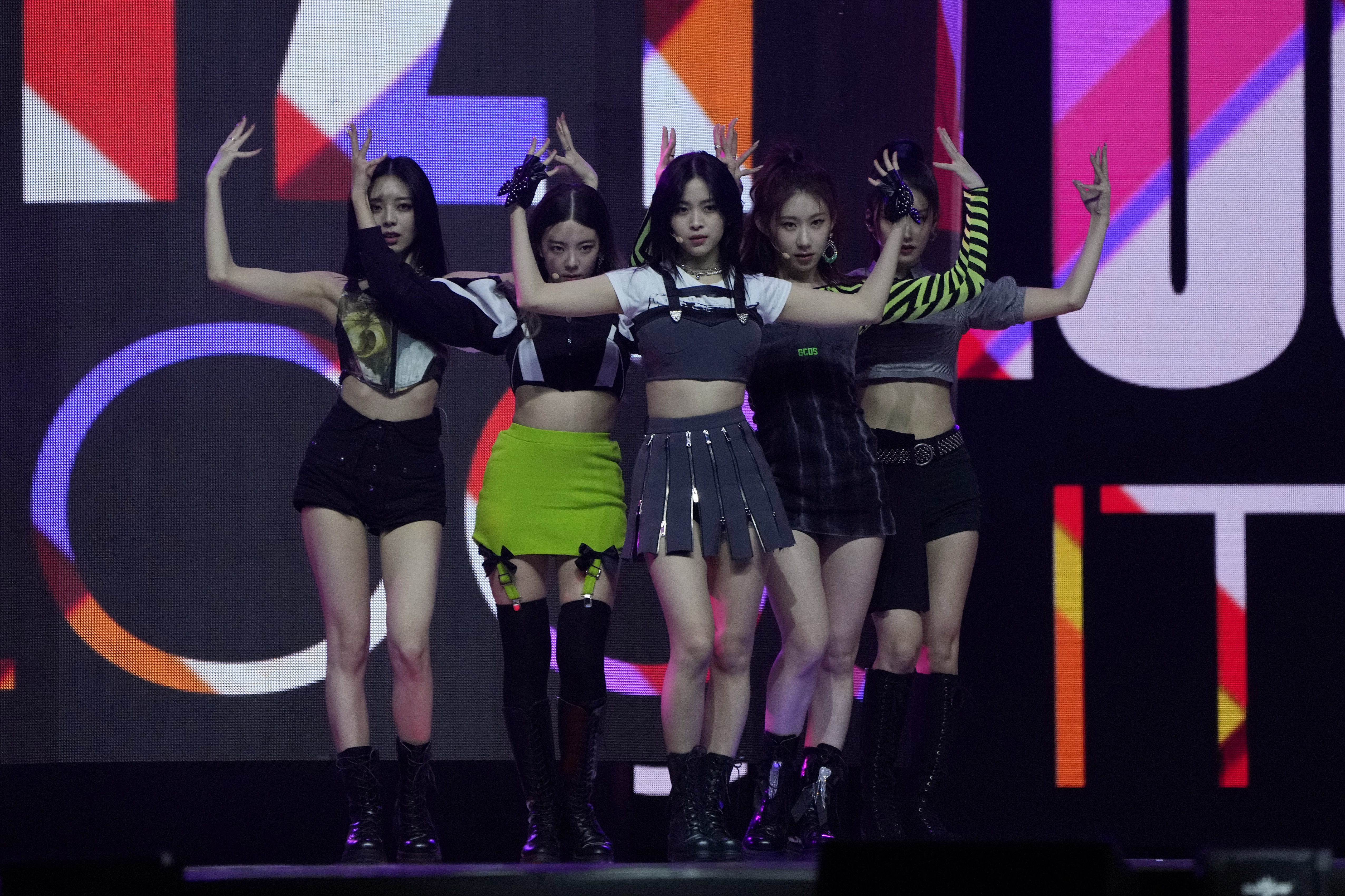 ITZY Announces Dates And Cities For 2nd World Tour “BORN TO BE”