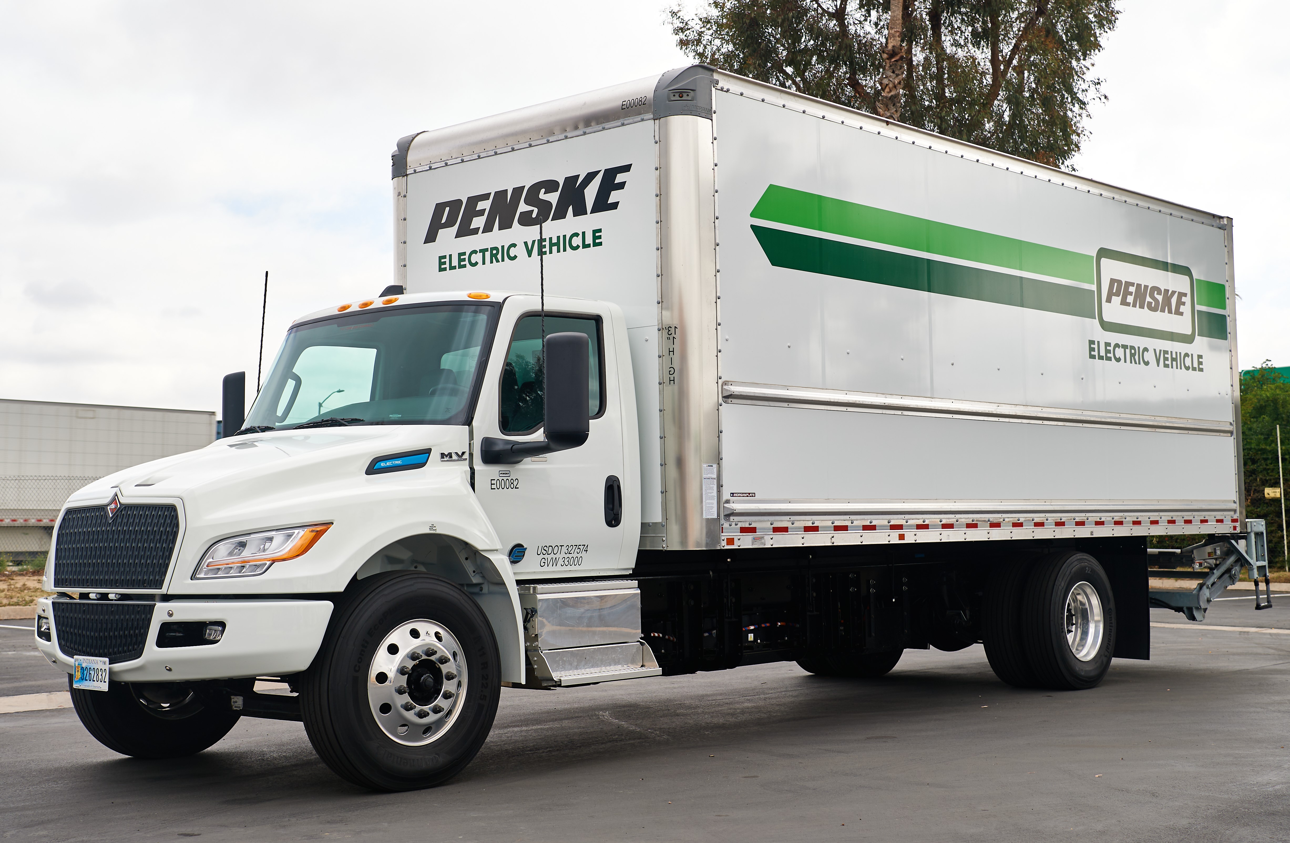 Heavy-Duty Truck Rental - Penske Truck Rental