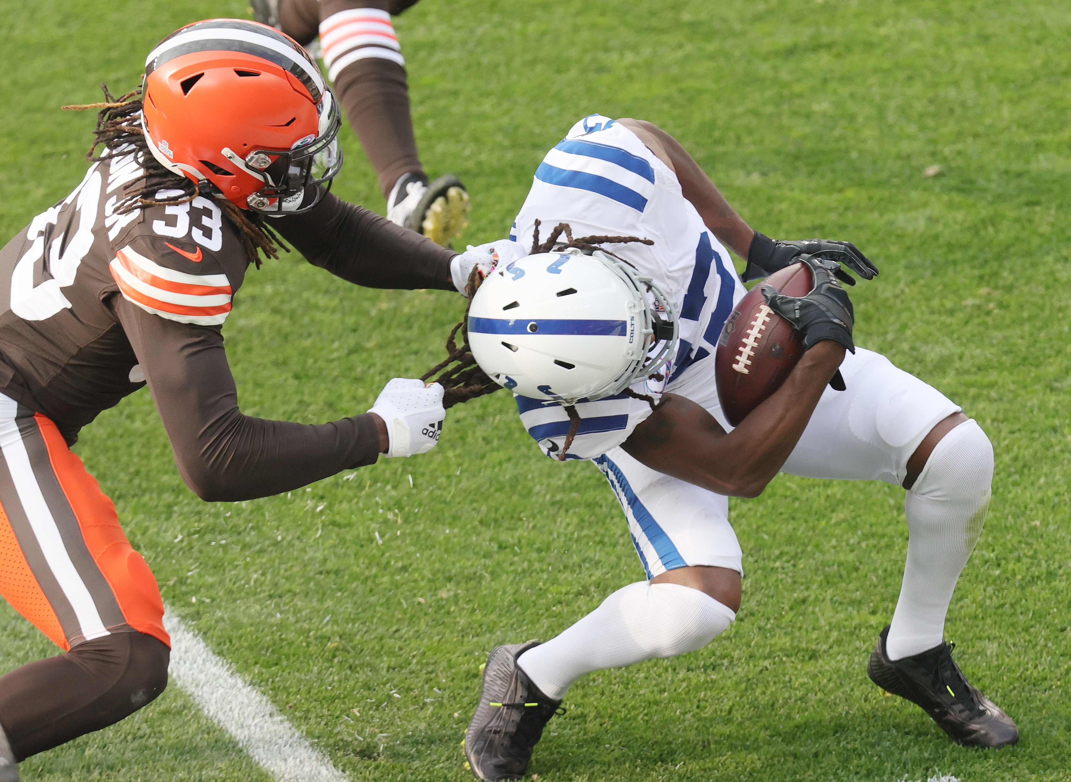 Cleveland Browns defensive backs Ronnie Harrison Jr. and Sheldrick Redwine  vs. Indianapolis Colts, October 11, 2020 