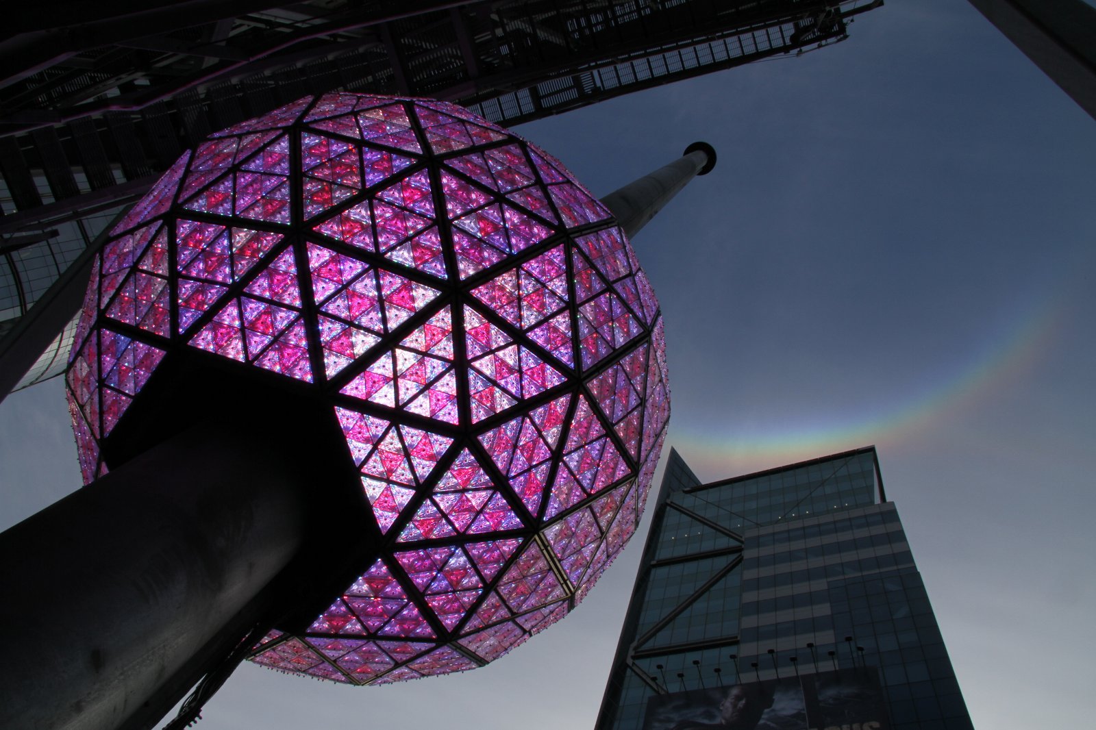 Where to go to see the ball drop in nyc New Year S Eve 2020 Times Square Ball Drop To Be Virtual Pennlive Com