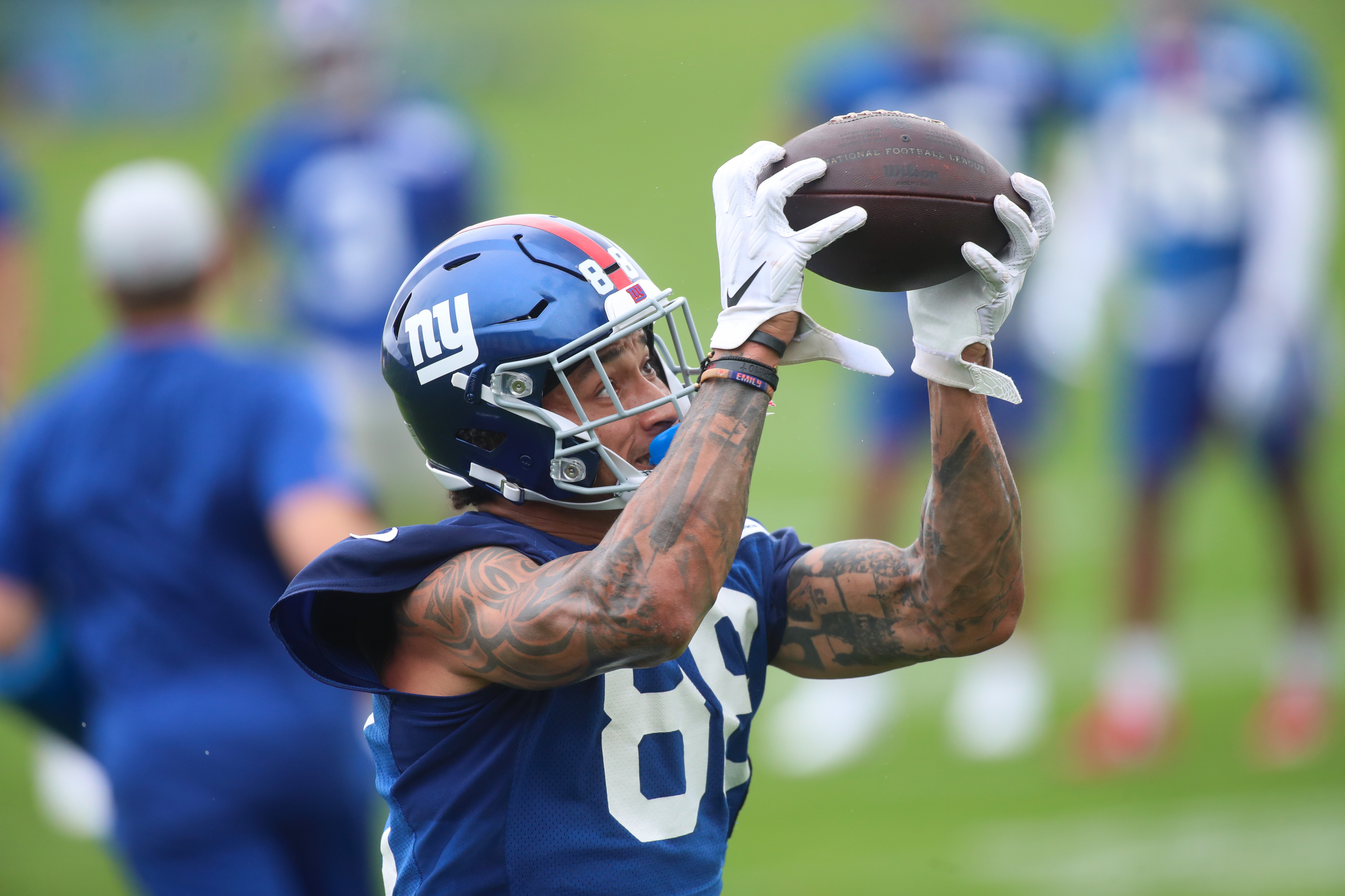 Giants OTA observations: Kenny Golladay arrives, so how did he look? Can  Will Hernandez thrive in new role? Did any DBs attend practice? 