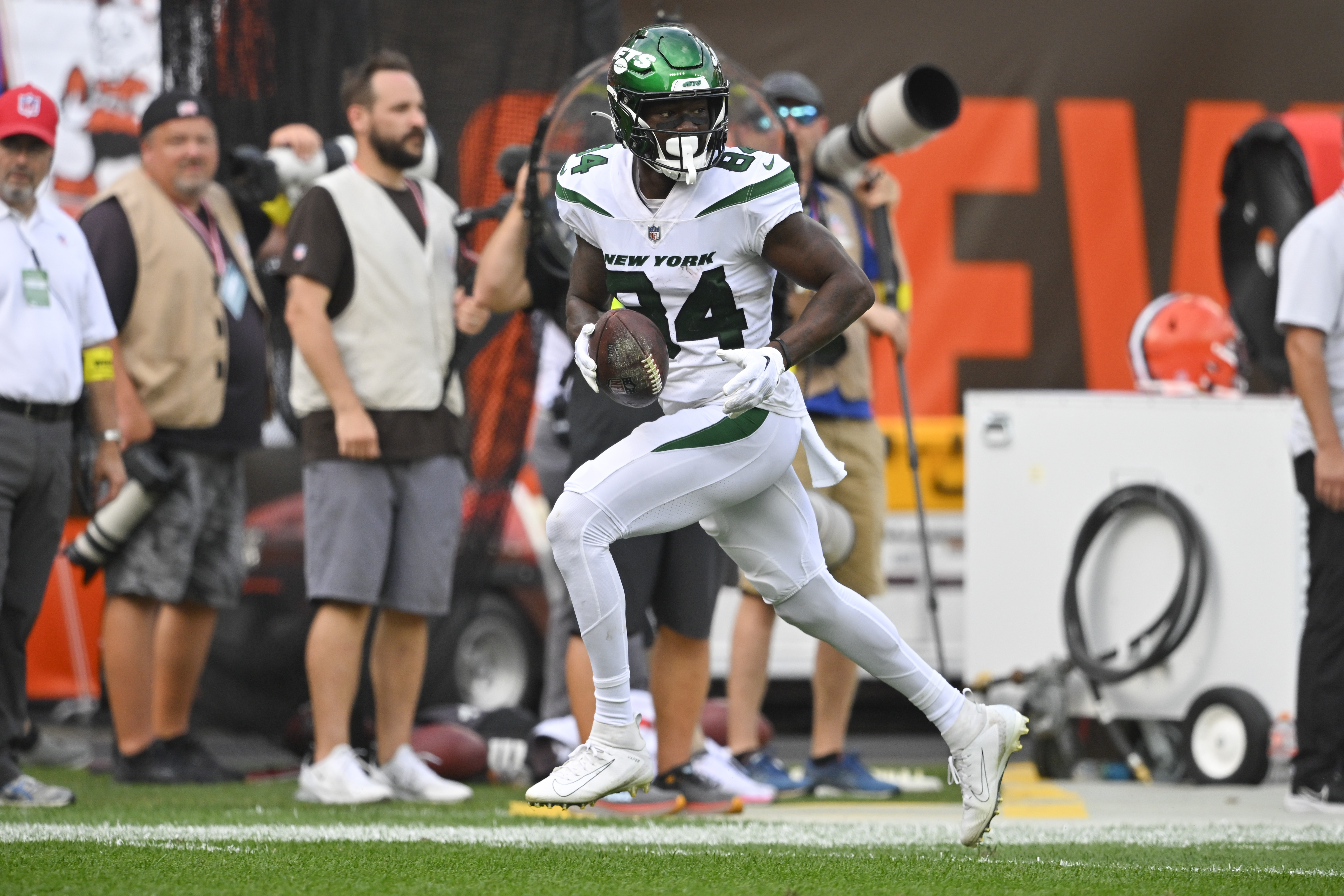 C.J. Uzomah will be a game-time decision for Jets - NBC Sports