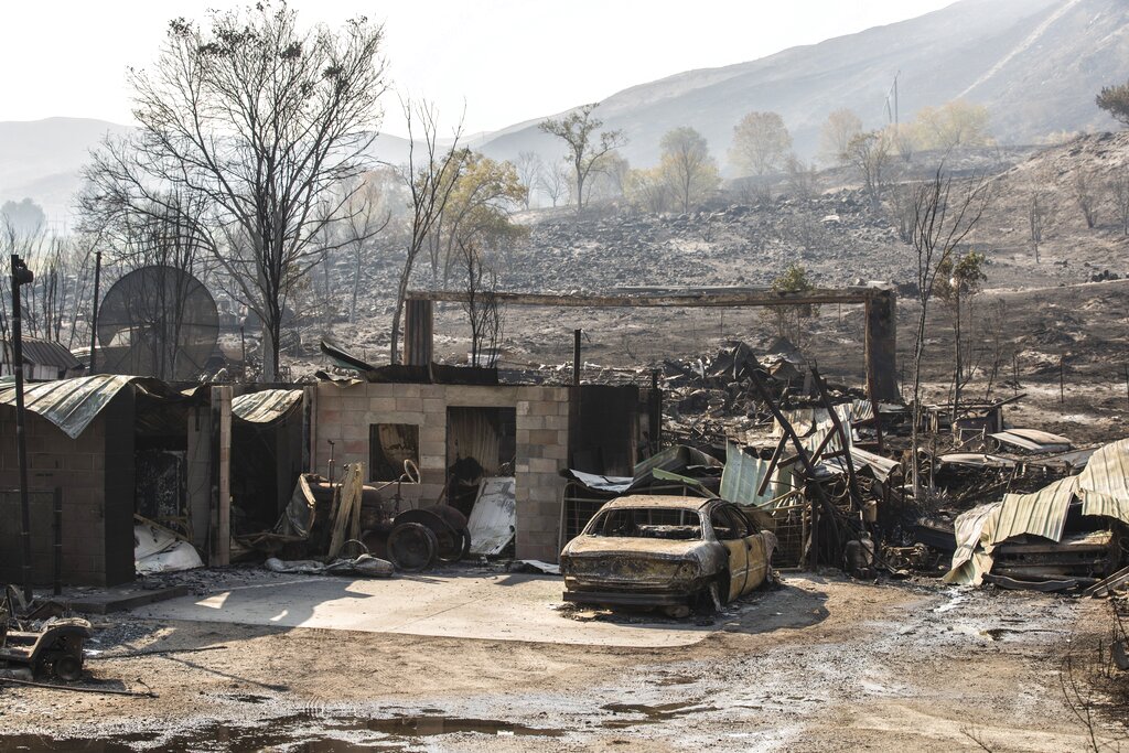 Wildfires Grow In Oregon As 500k Flee