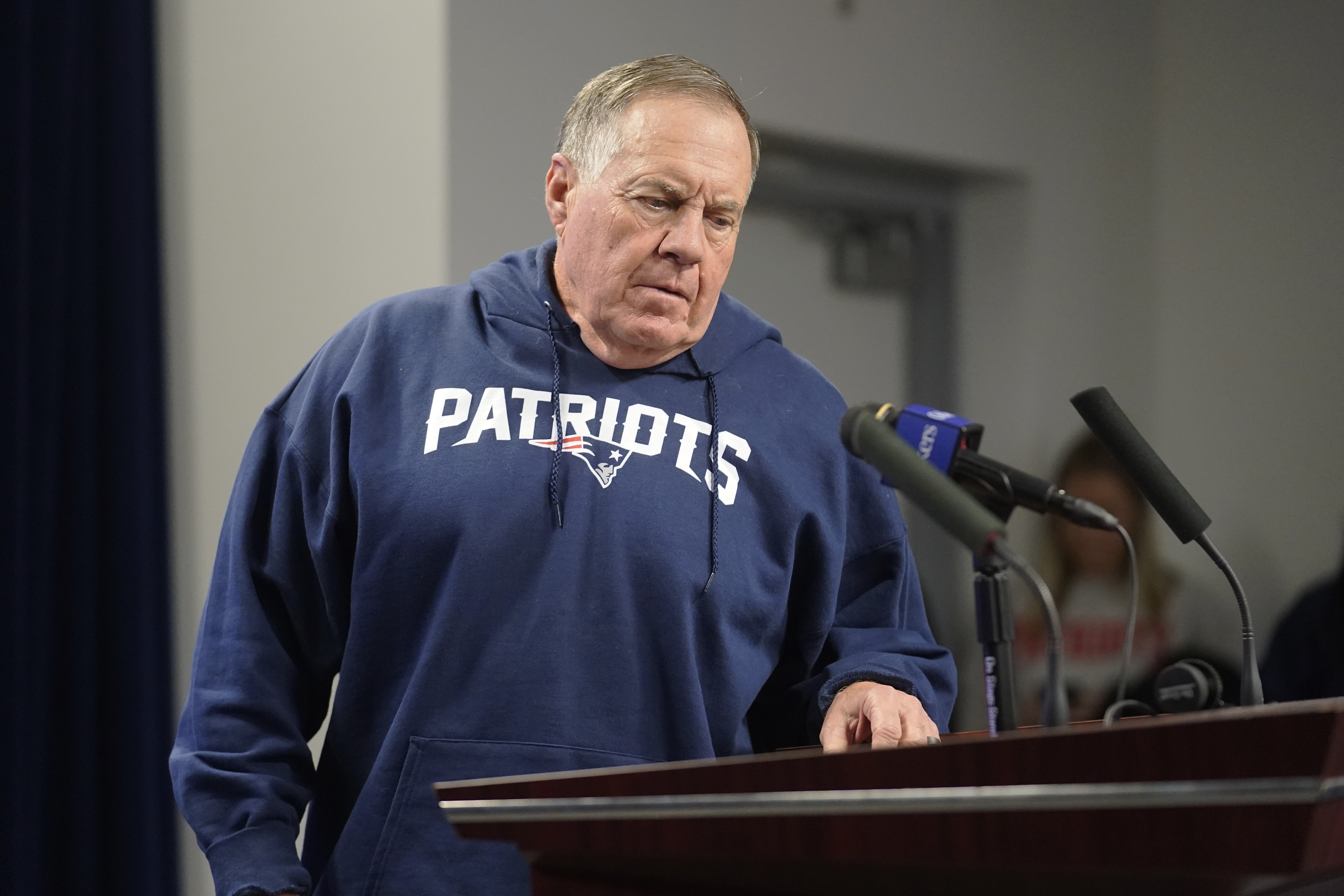 How Bill Belichick's personal experience is helping the Patriots process  the Damar Hamlin situation