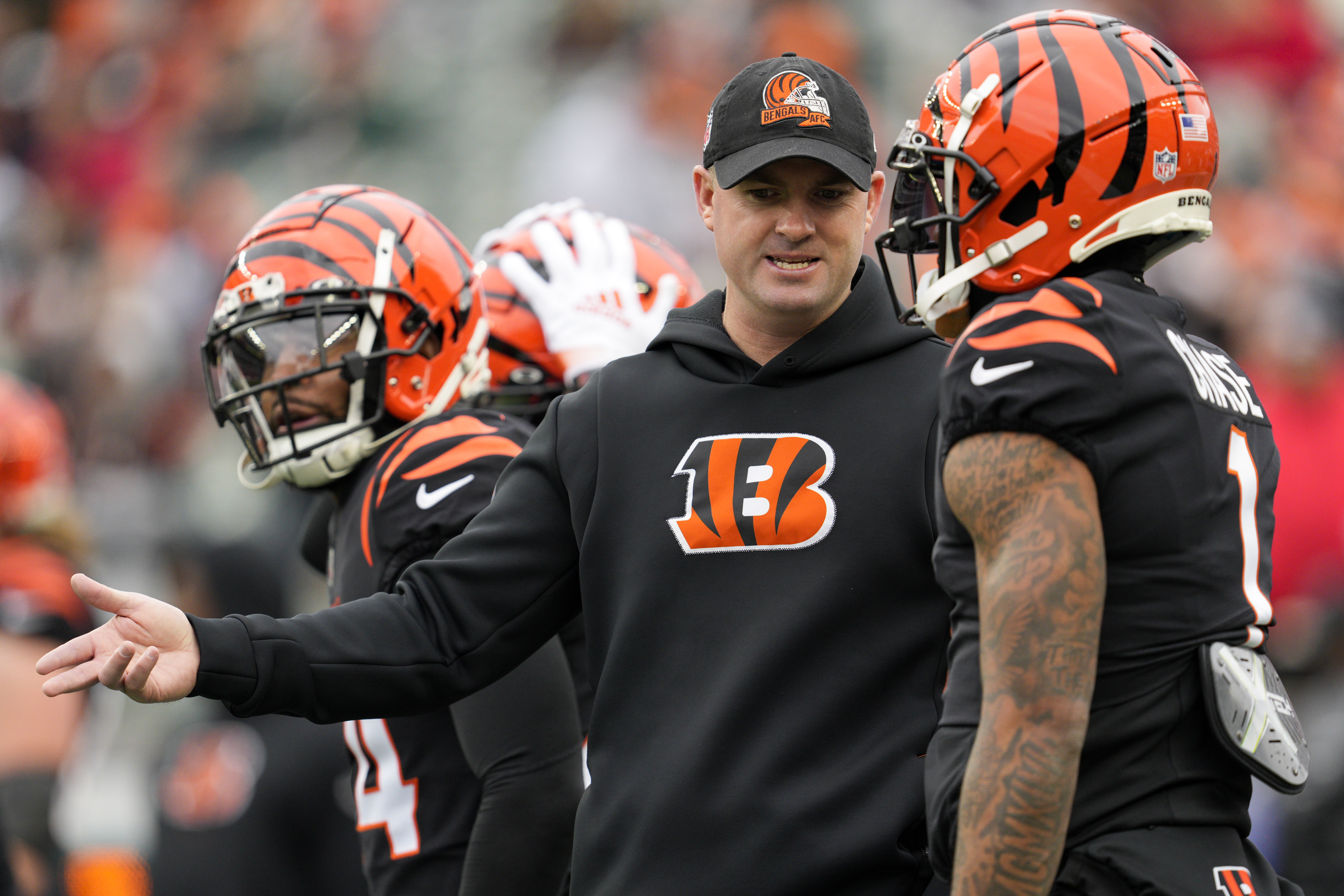 Cincinnati Bengals wide receiver Trent Taylor (11) warms up before playing  against the Tennessee Titans in