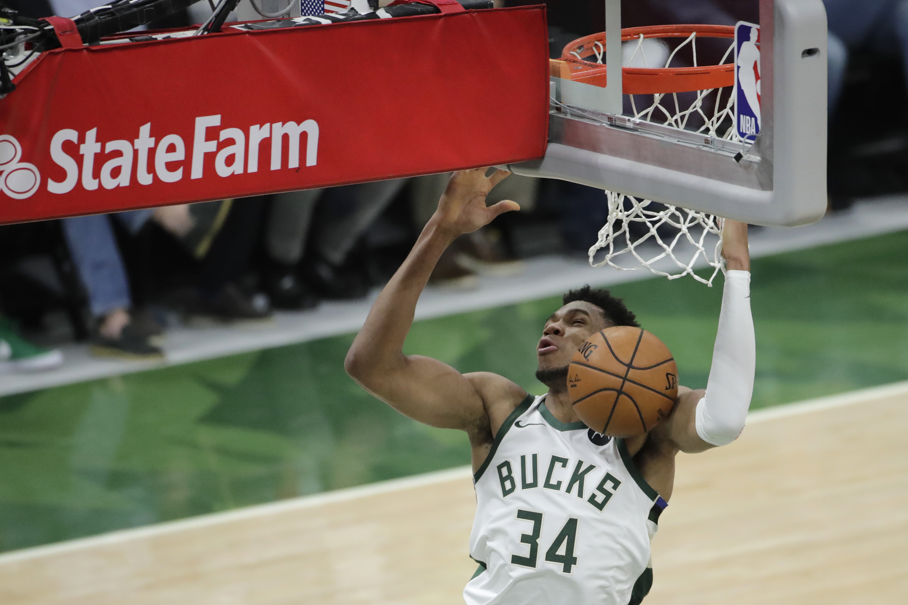 Bucks-Suns Game 5 live stream (7/17) How to watch NBA Finals online, TV, time
