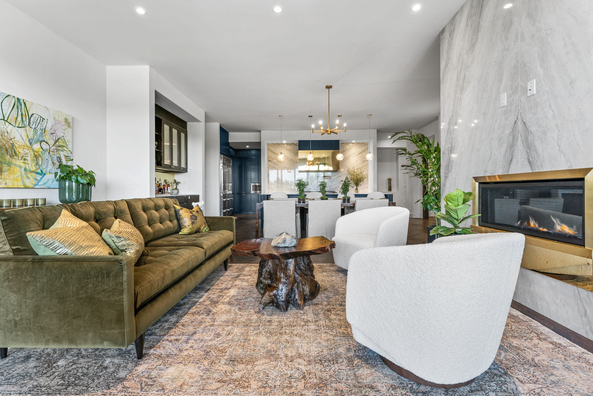 Picture of Dissecting the Allure of Penthouse Living: Is It Worth the Hype?