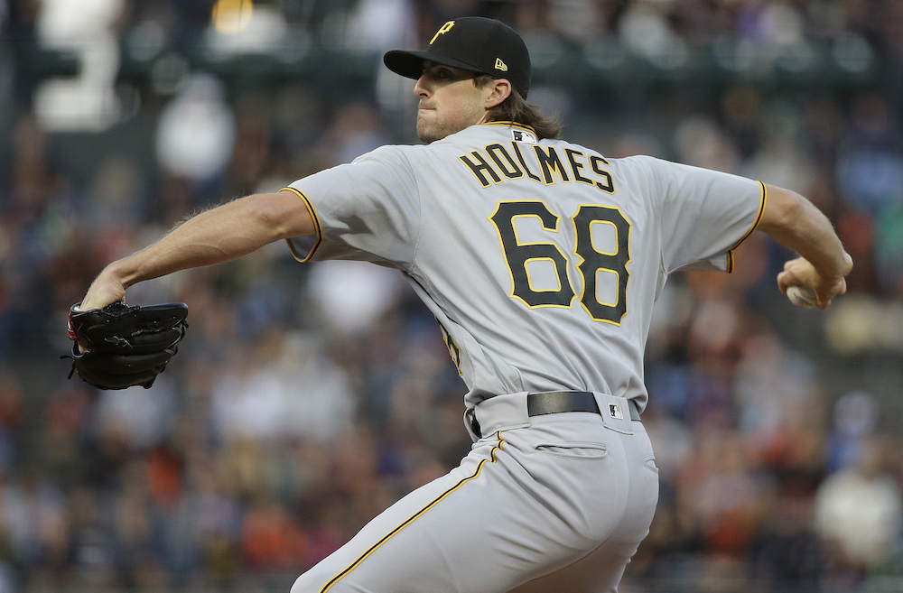 New York Yankees acquire RHP Clay Holmes from Pittsburgh Pirates