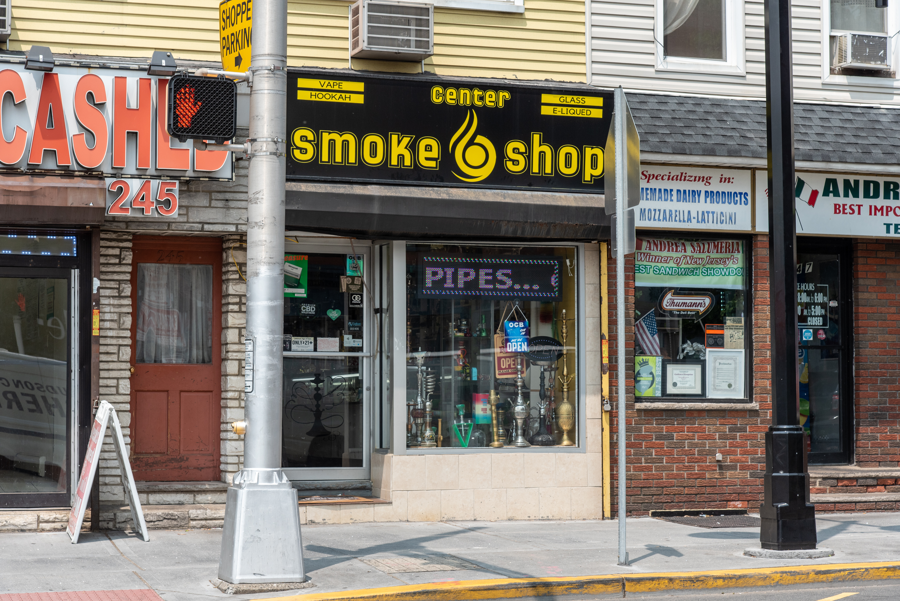 Smoke shops, tobacco stores would be licensed, and limited, under Jersey  City proposal - nj.com