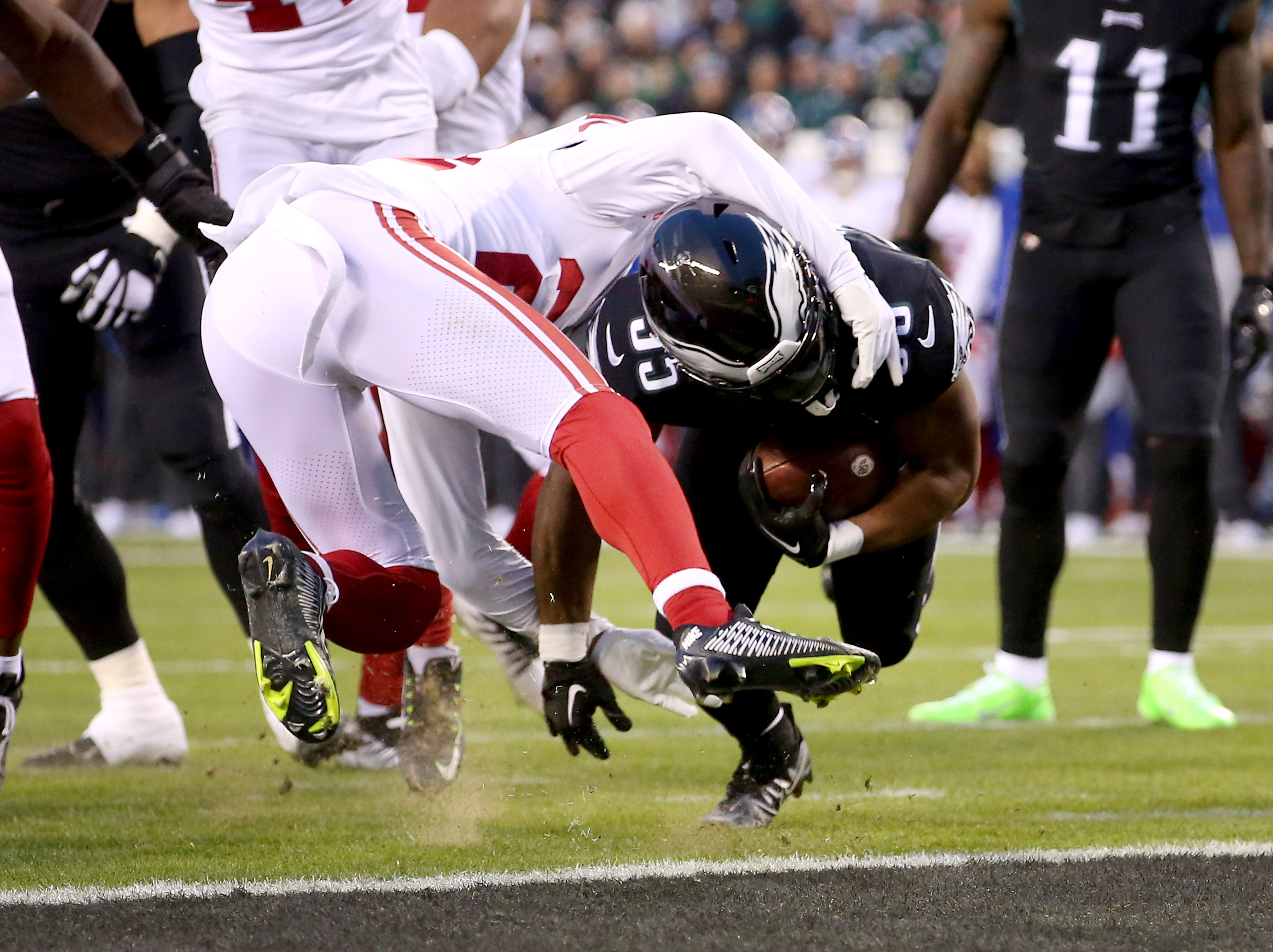 Jalen Hurts Philadelphia Eagles Game-Used White Pants vs. New York Giants  on January 21, 2023