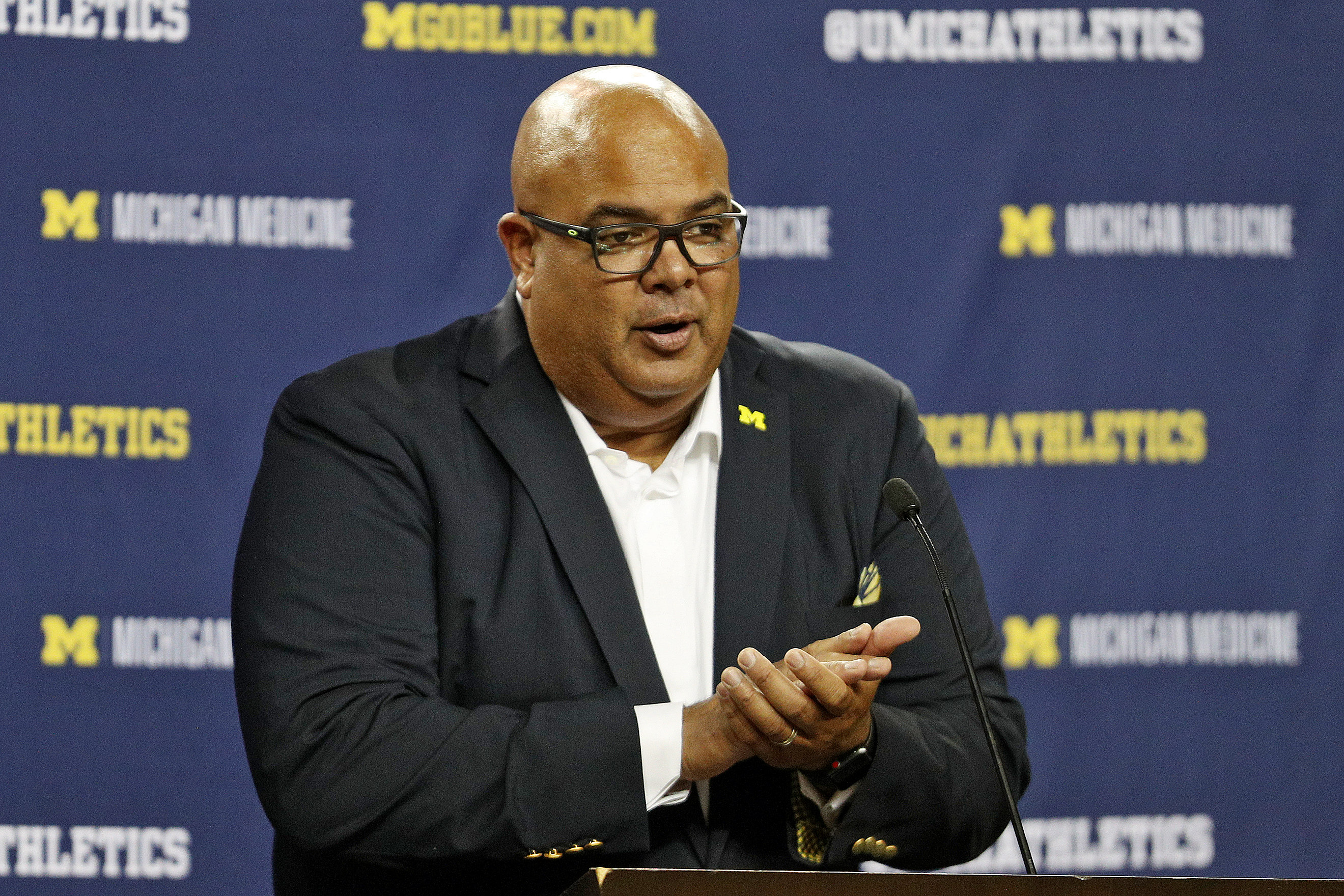 Michigan coaches can decide on alternate uniforms, Warde Manuel says