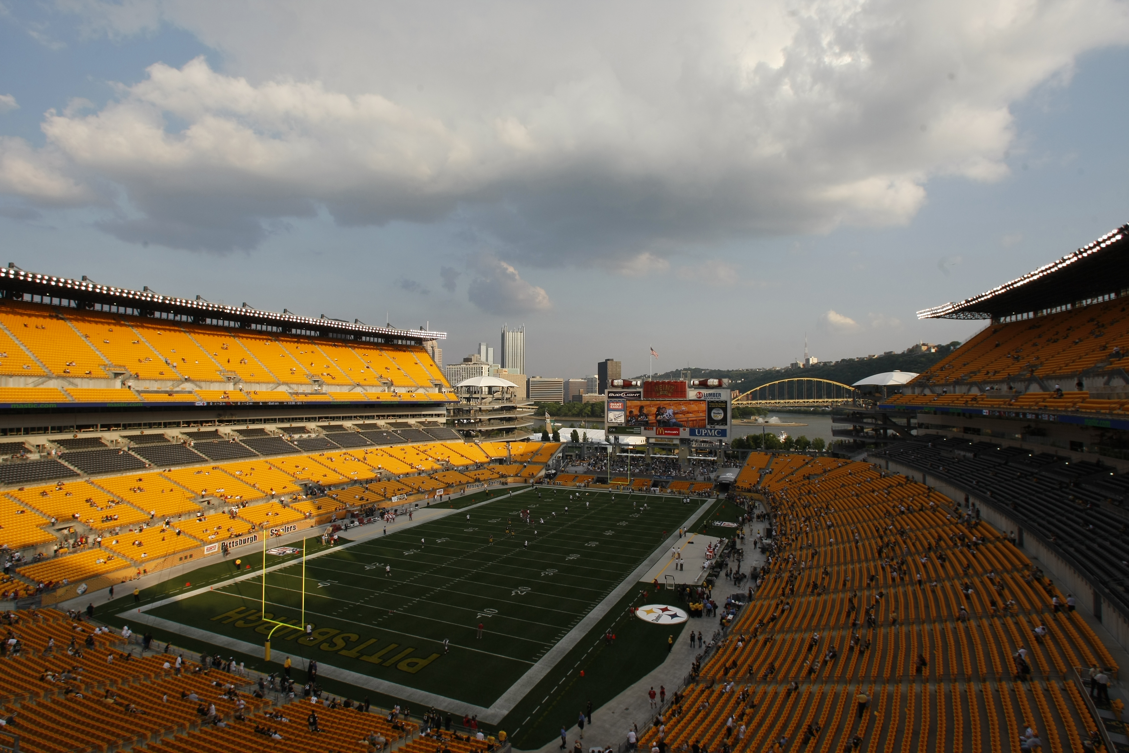 Steelers to have only family, friends in stands for December home