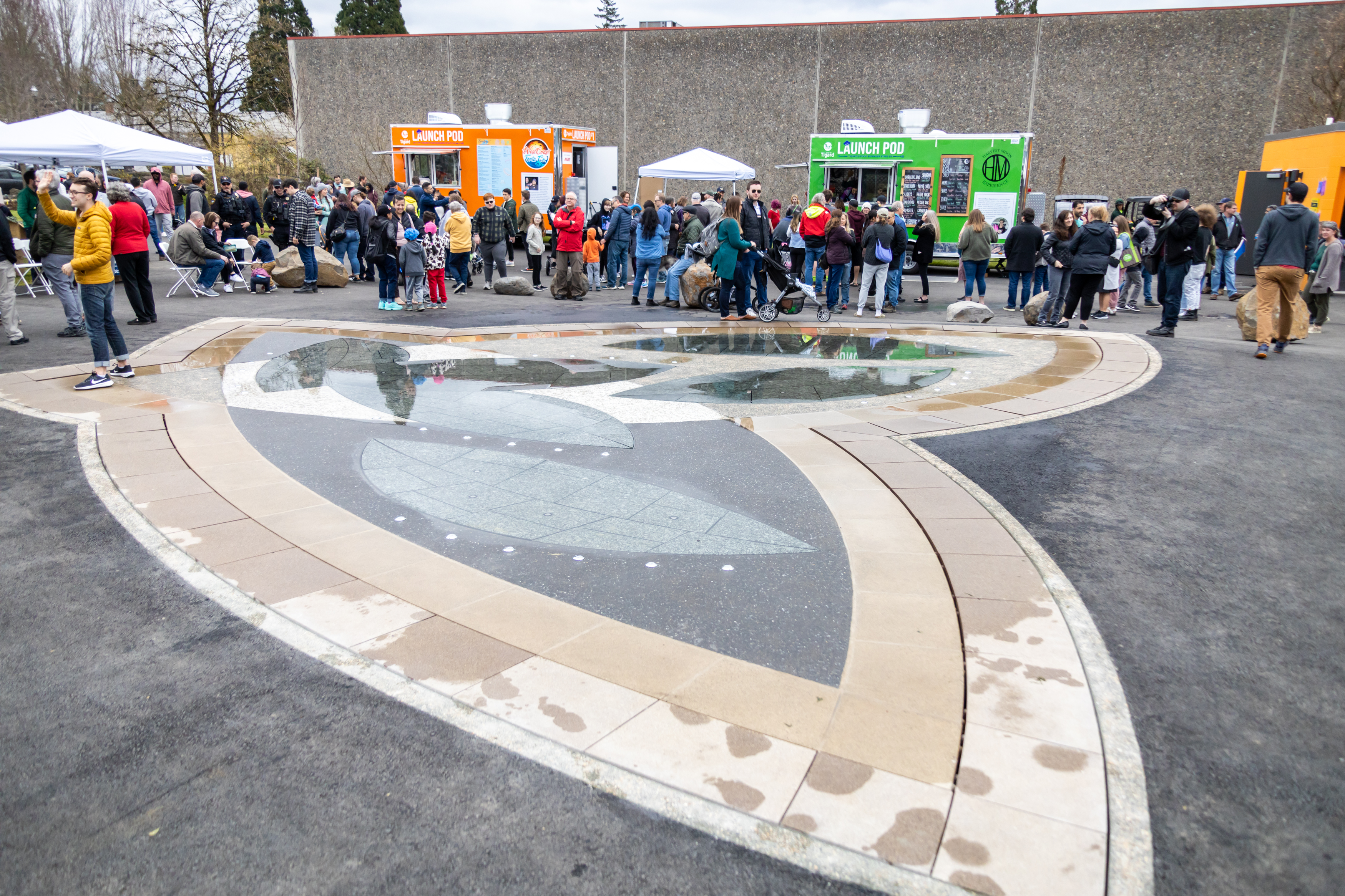 The Universal Plaza opens in downtown Tigard