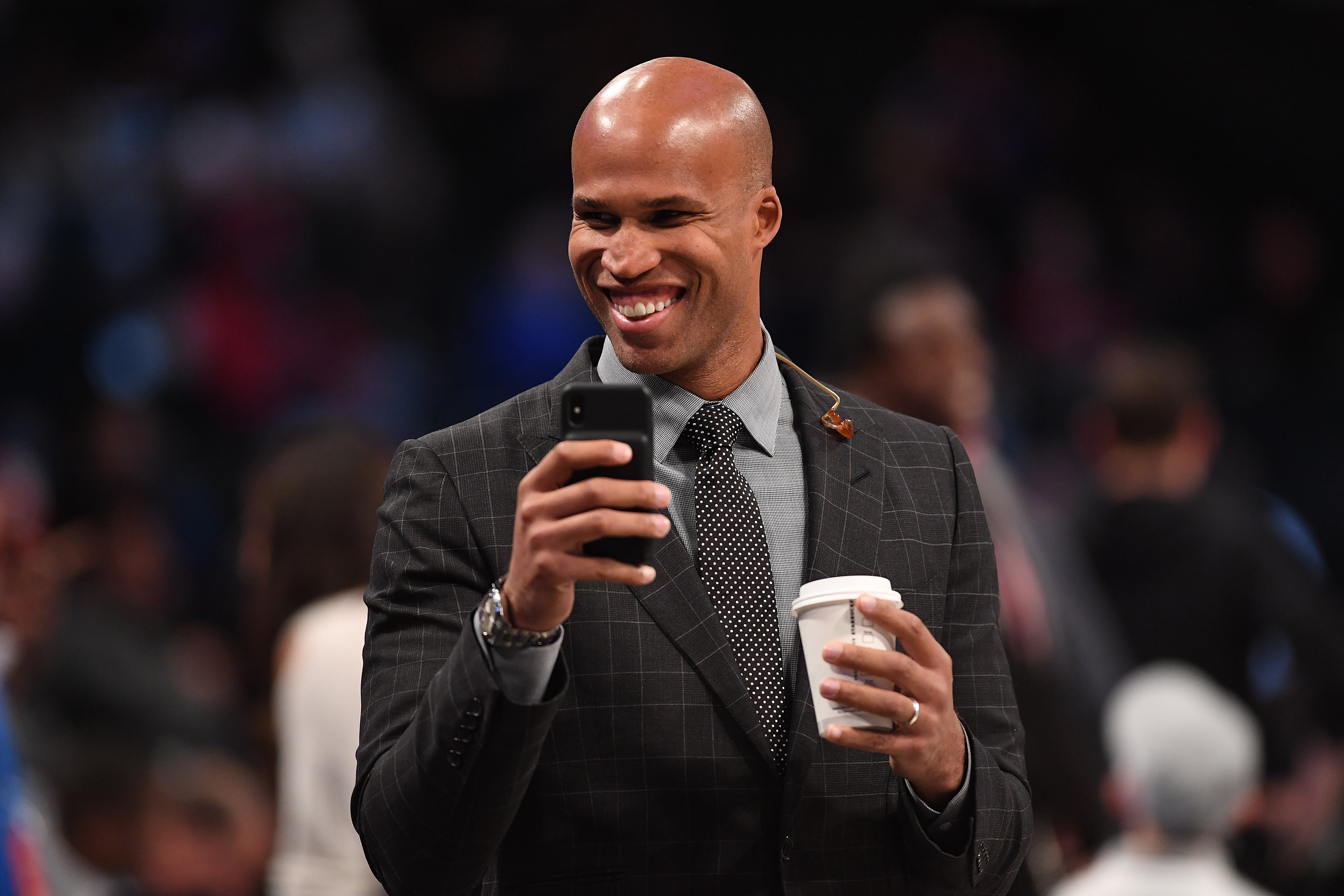 Richard Jefferson out here working THREE JOBS at the 2023 NBA