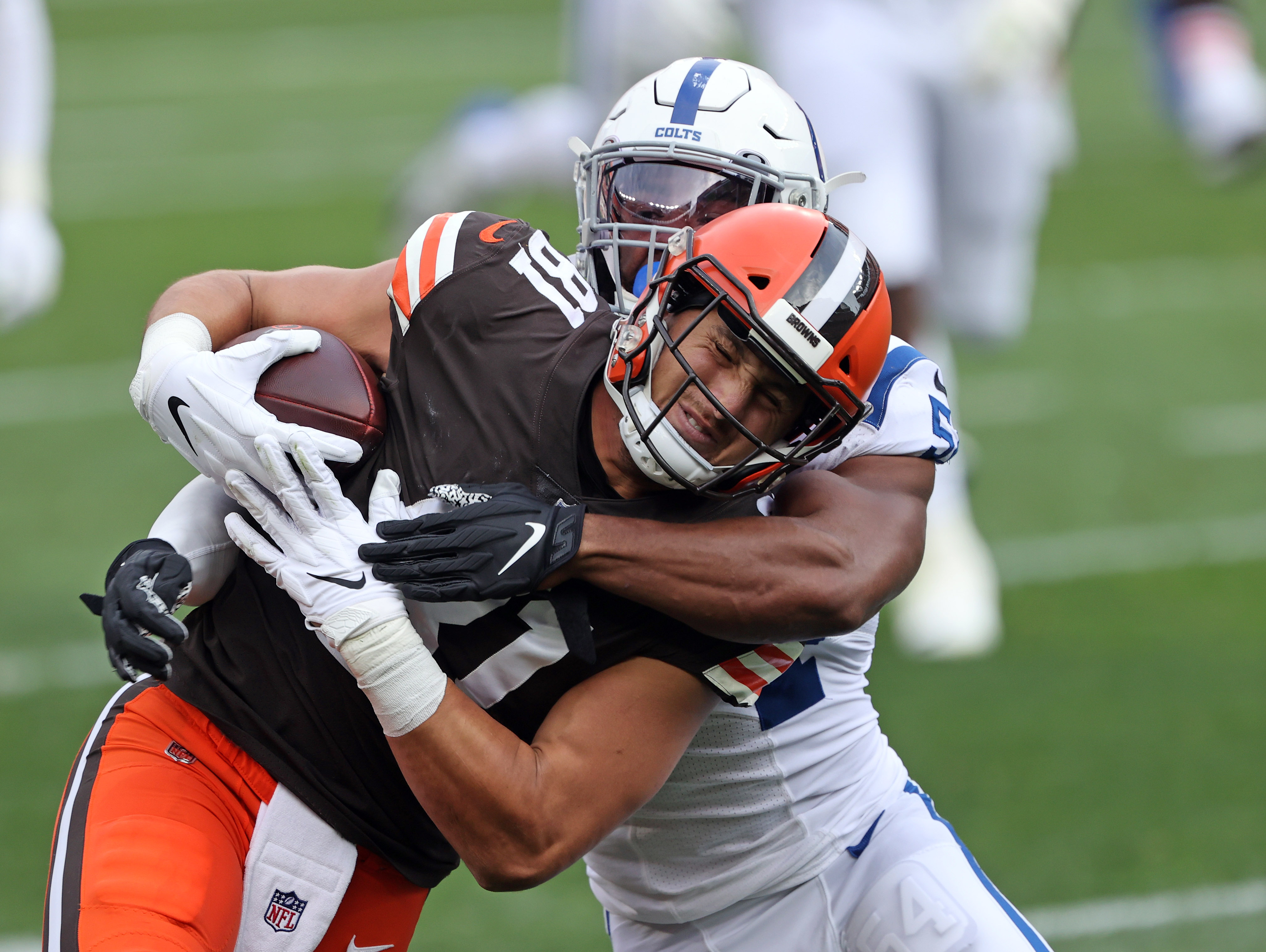 Colts' Darius Leonard is tackling everything that comes his way