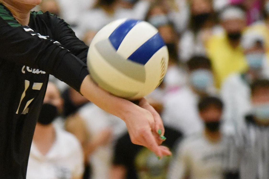 Upper Dauphin volleyball sweeps Halifax