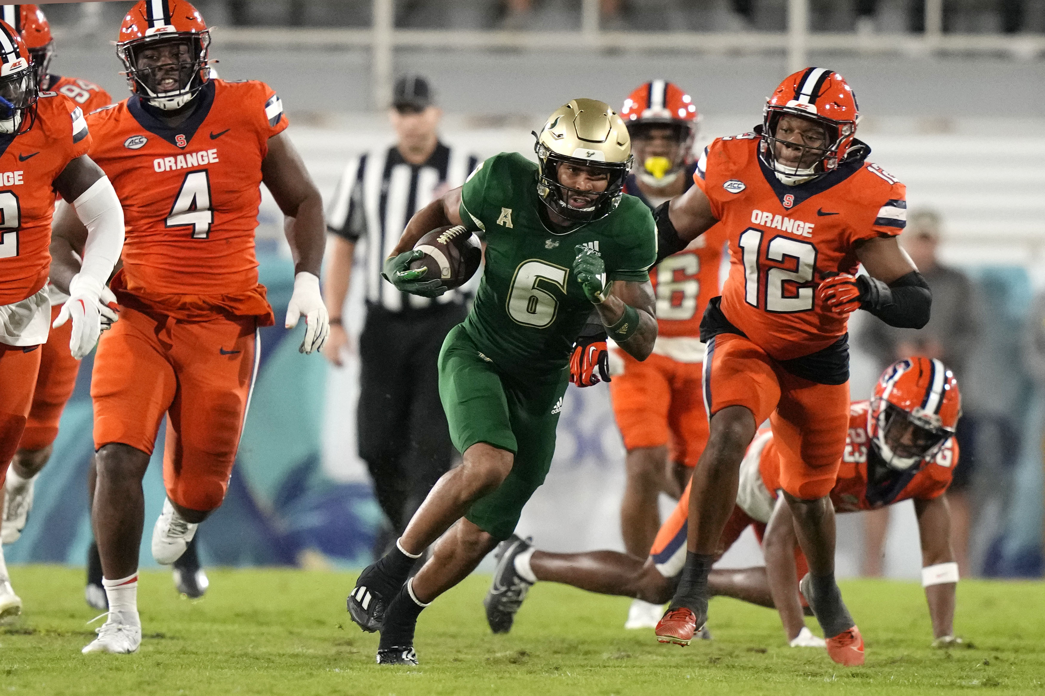 Syracuse football vs. South Florida in Boca Raton Bowl 