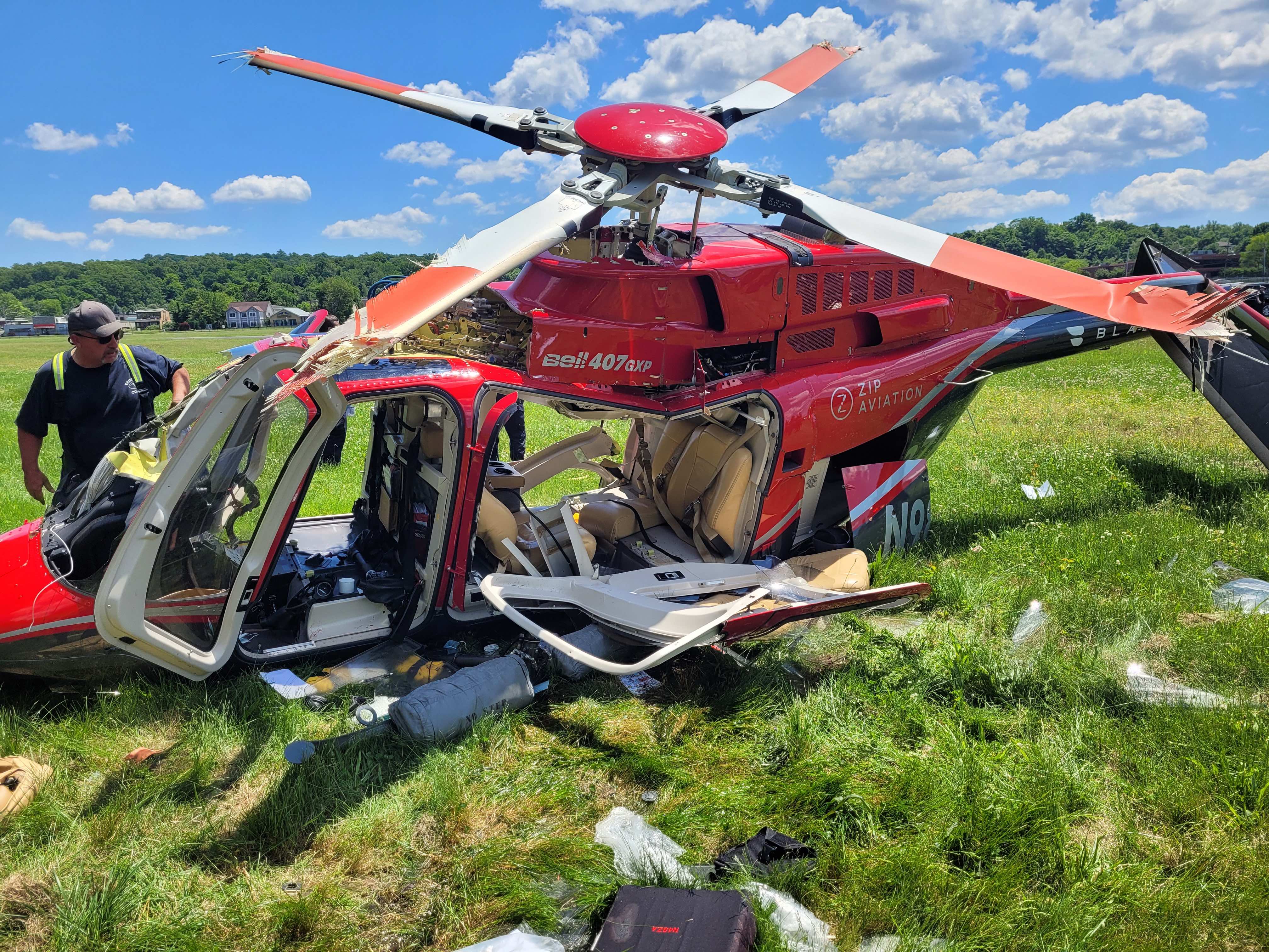 Pilot pulled from helicopter crash at Essex County Airport - nj.com