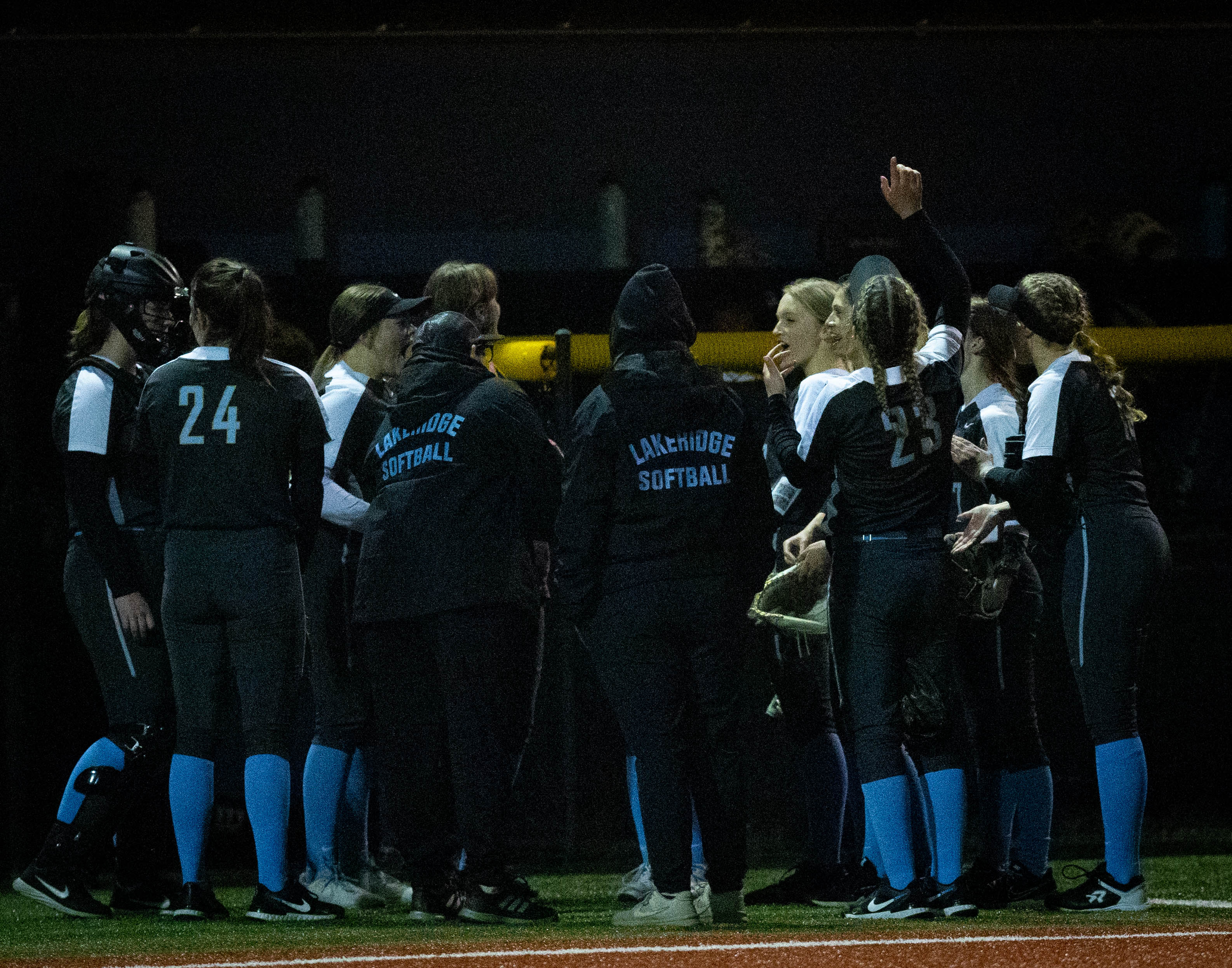 Lake Ridge Pacers Softball: Newberg at Lakeridge - oregonlive.com