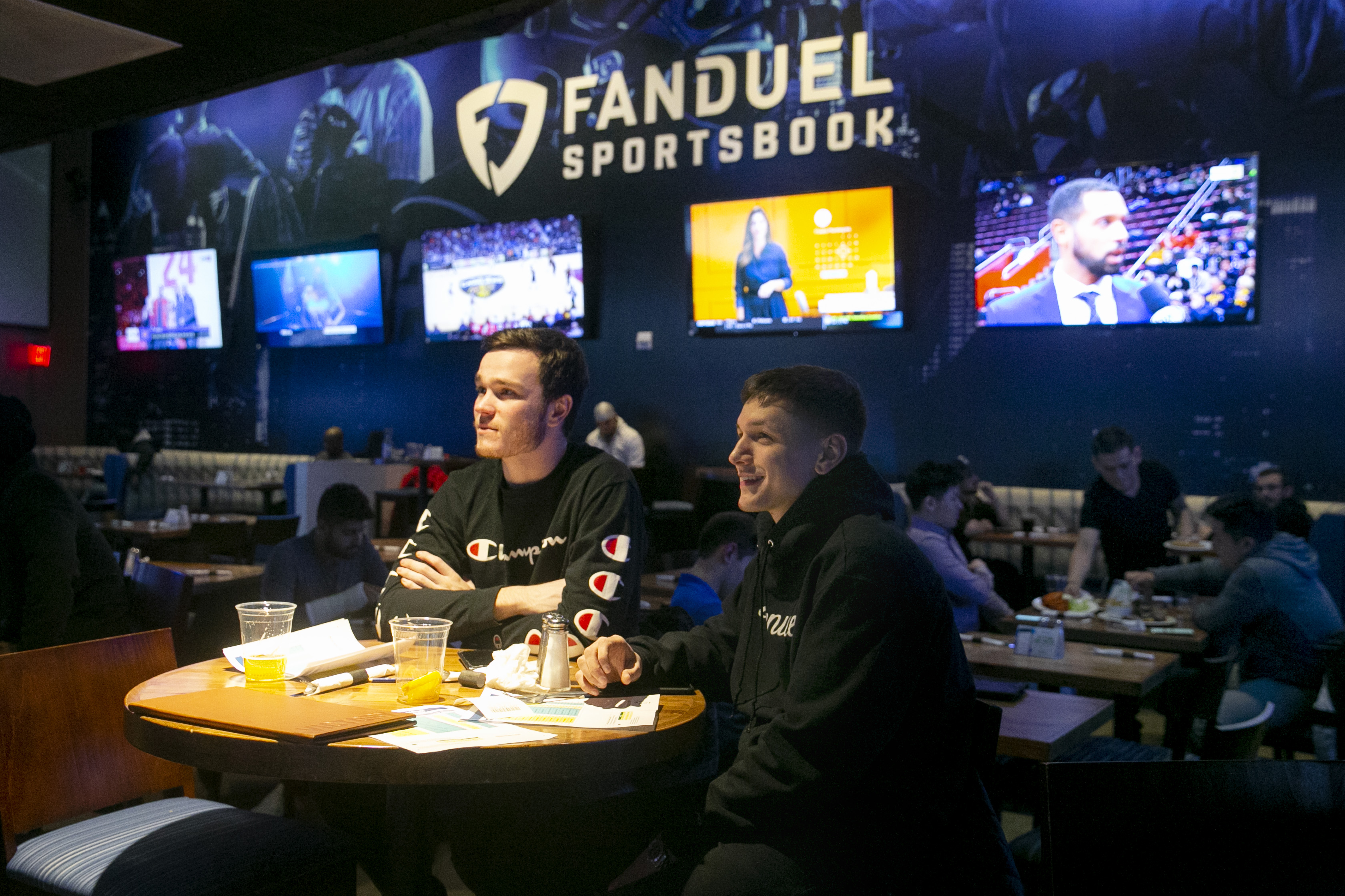 FanDuel Among Approved Nine Mobile Sports Operators In New York