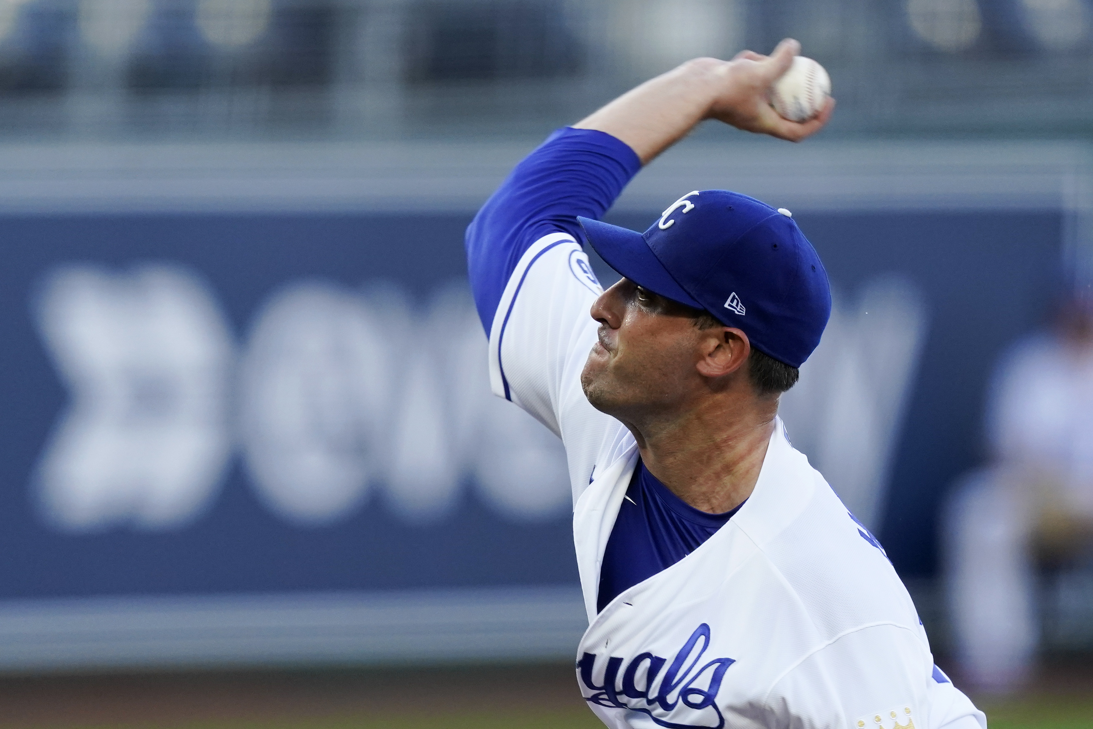 Matt Harvey: Royals SP returns to MLB, struggles in loss to Reds - Sports  Illustrated