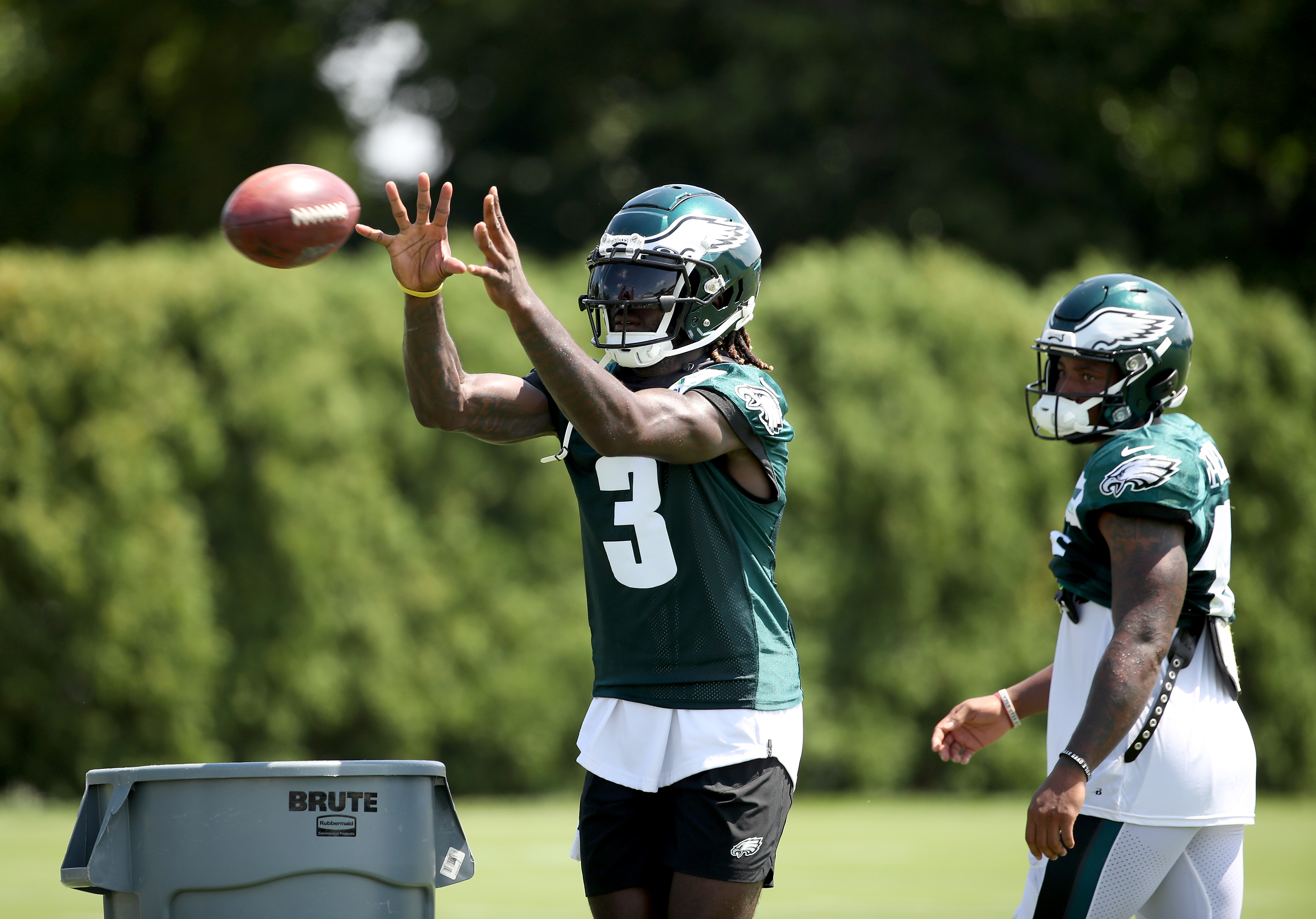 Philadelphia Eagles place Tyree Jackson on the Reserve/PUP list