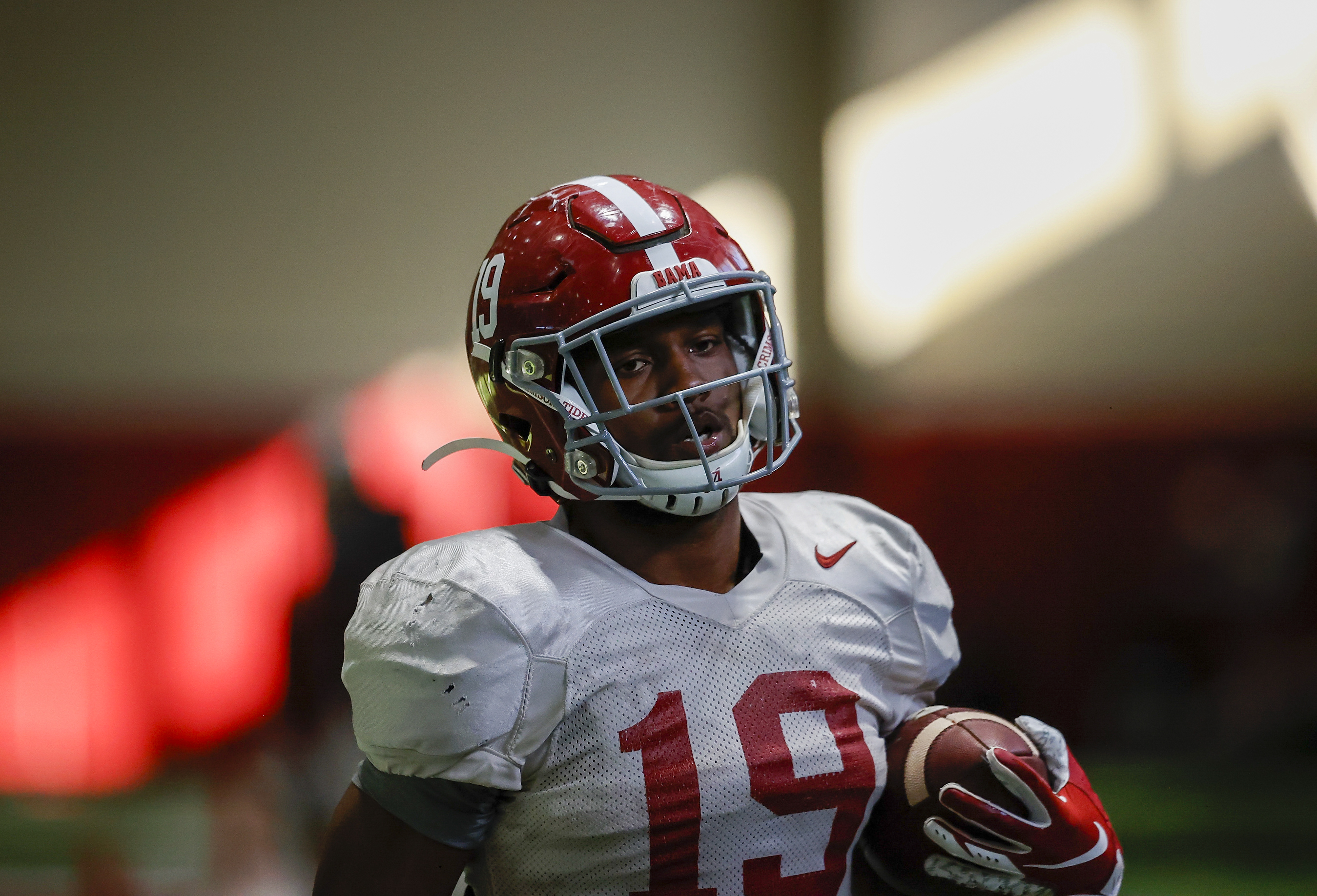 Tight end Jahleel Billingsley is Alabama's unlikely leader in kick