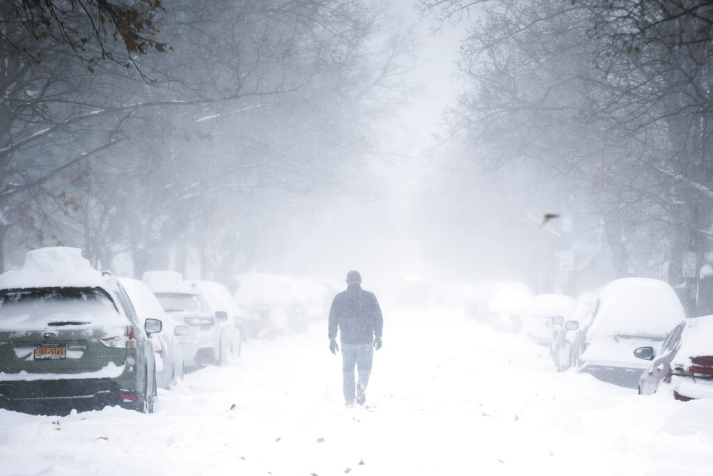 NFL takes drastic action: Browns-Bills moved to Detroit due to epic  snowstorm set to hit Buffalo 