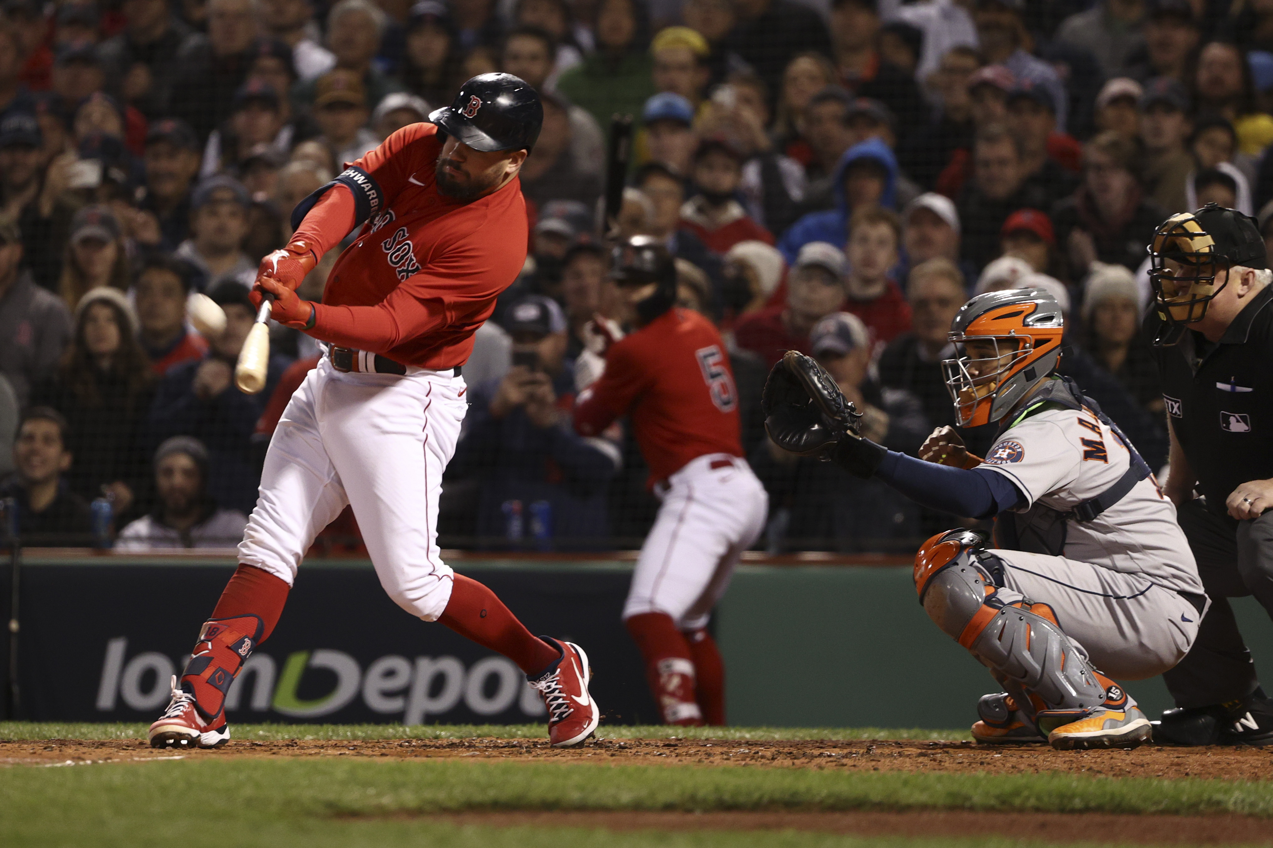 Kyle Schwarbers grand slam helps Boston Red Sox beat Houston Astros, take 2-1 ALCS lead
