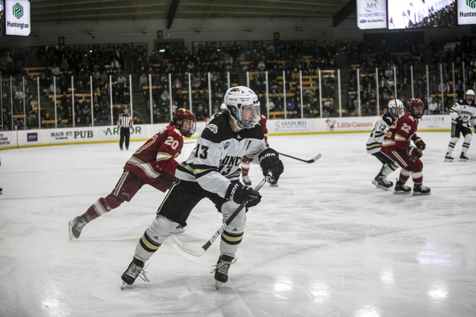 Western Michigan Broncos Defeat Denver Pioneers - Mlive.com