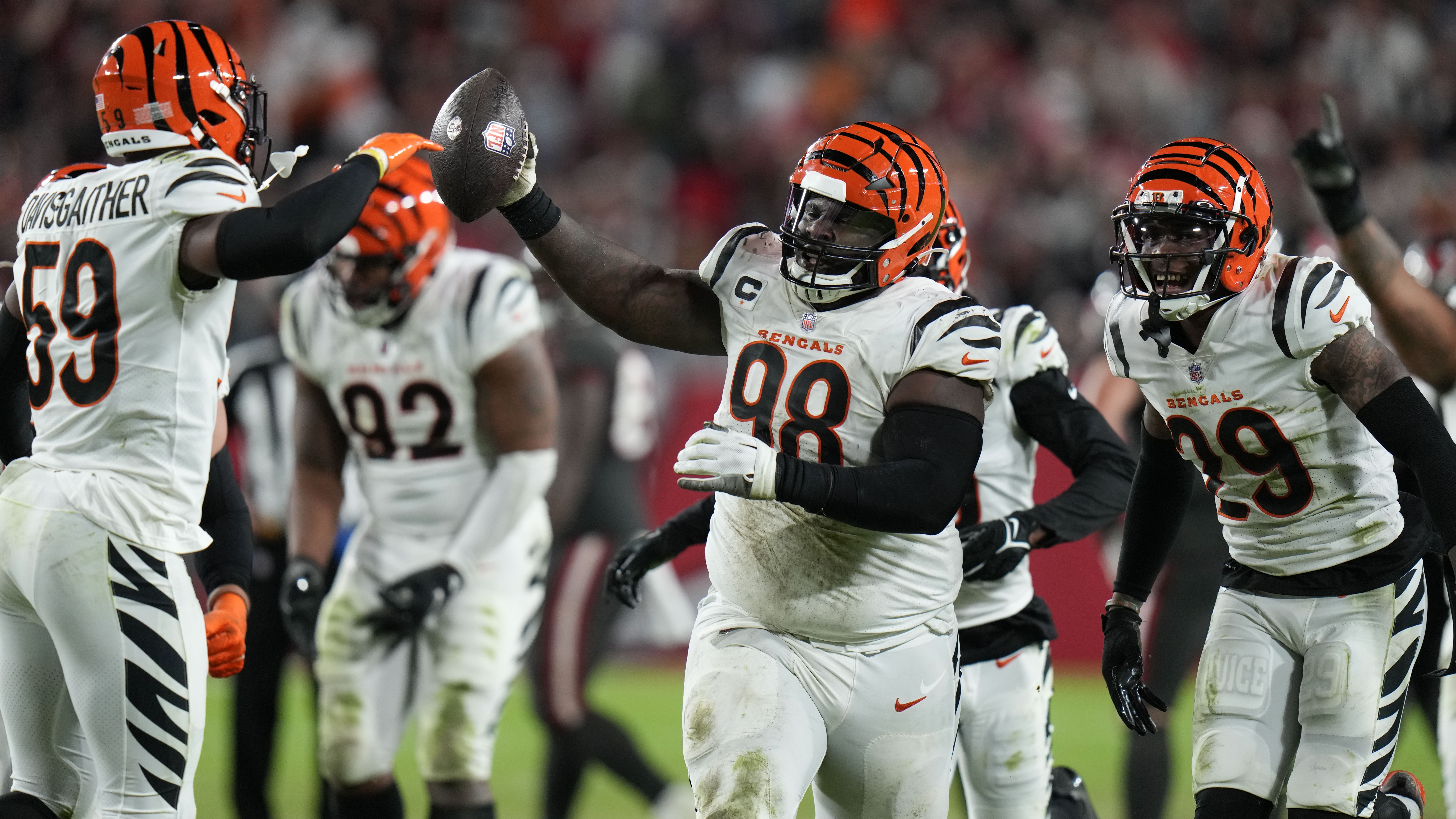 How Sam Hubbard, D.J. Reader and the rest of the Bengals defense