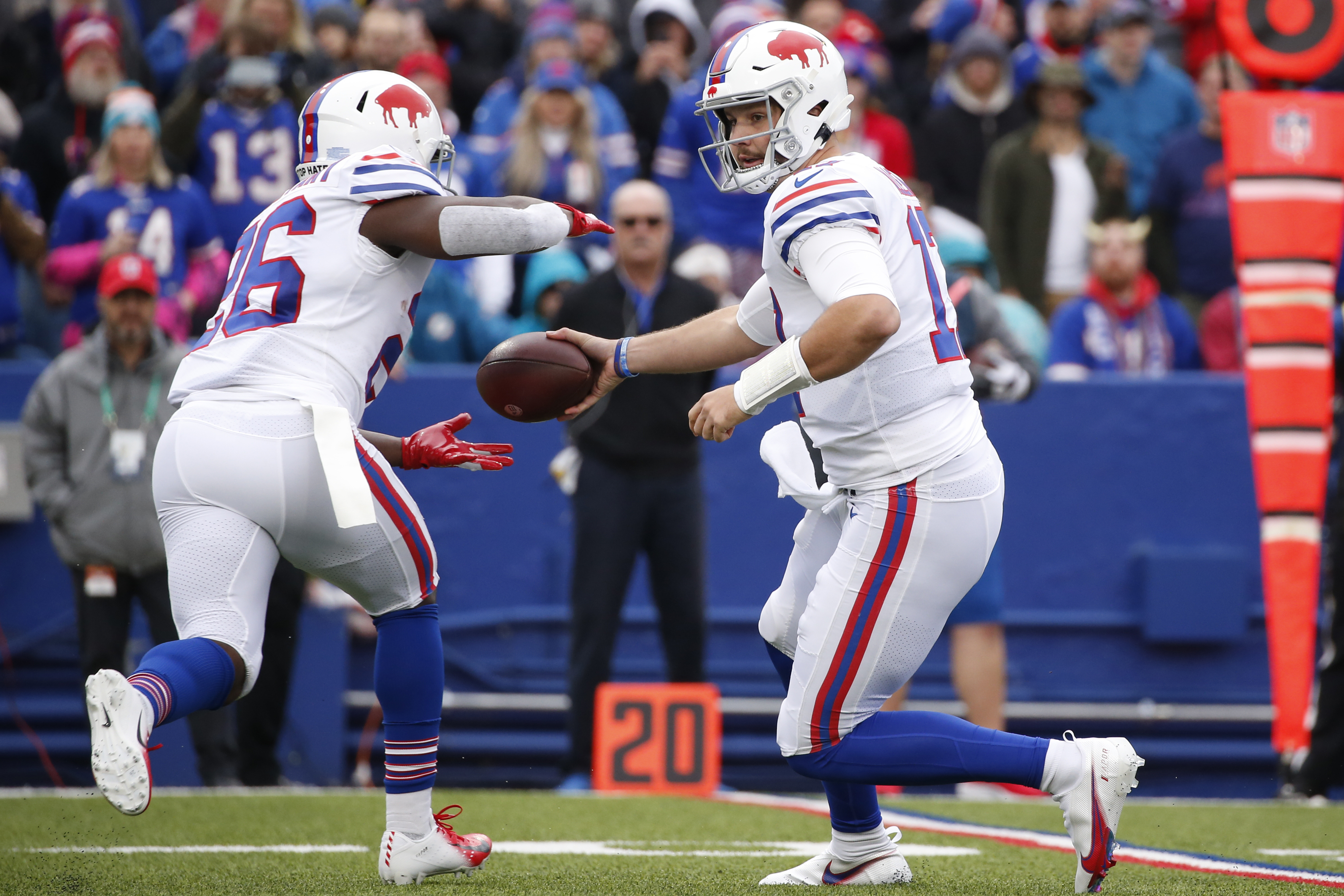 Bills avoid Halloween horror, overcome ugly 1st half in blowout