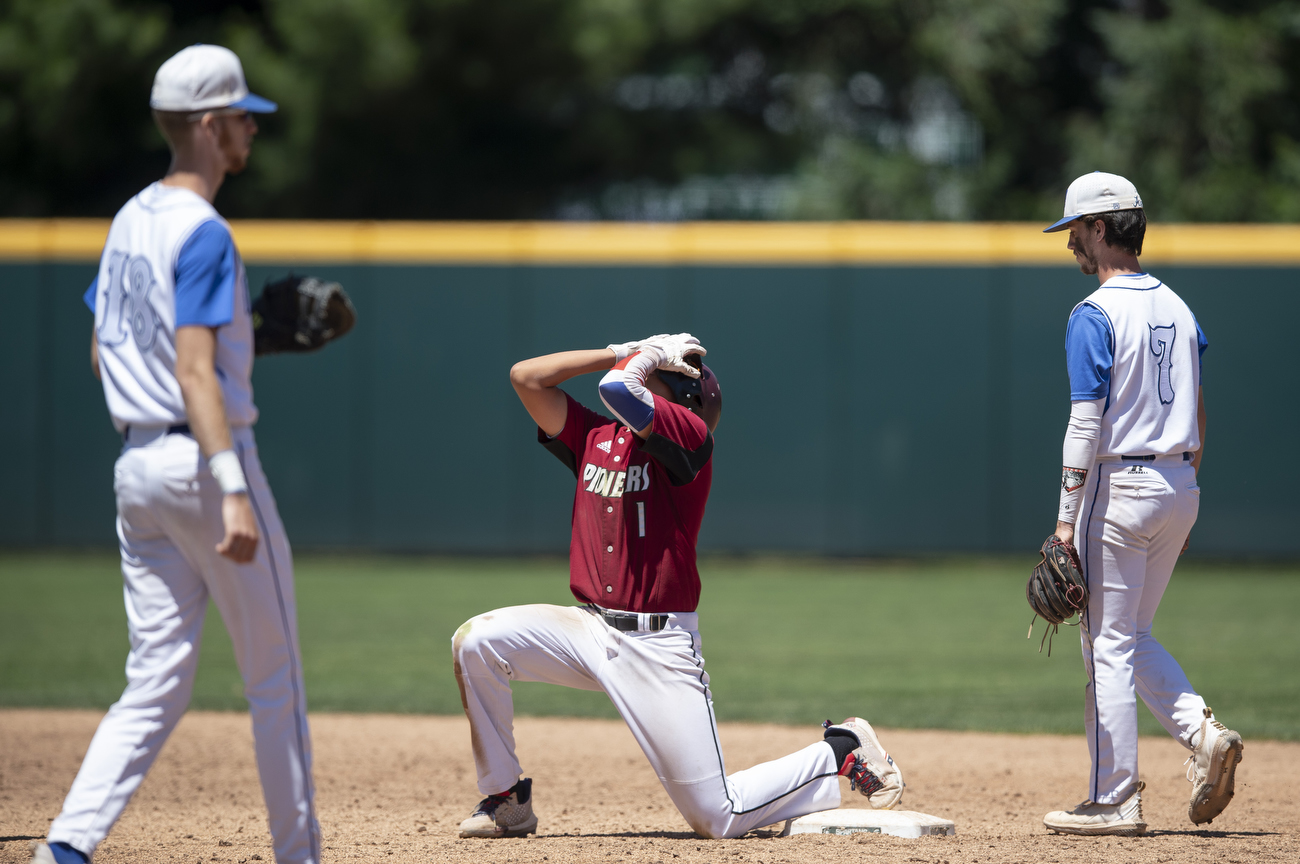 MHSAA Division 4 Baseball Final: Beal City Vs. Riverview Gabriel ...