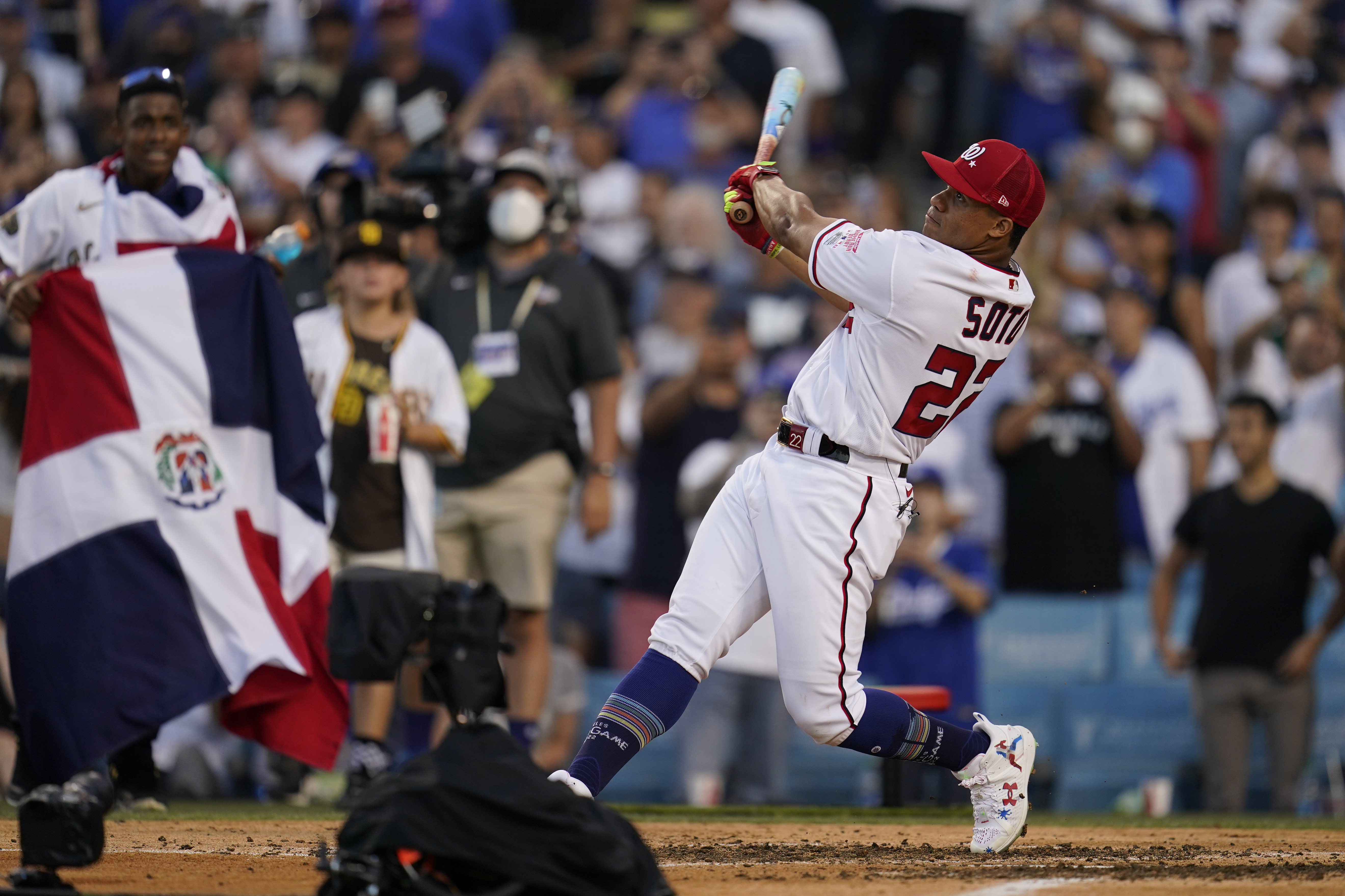 Yankees and Mets interested in trading for Juan Soto