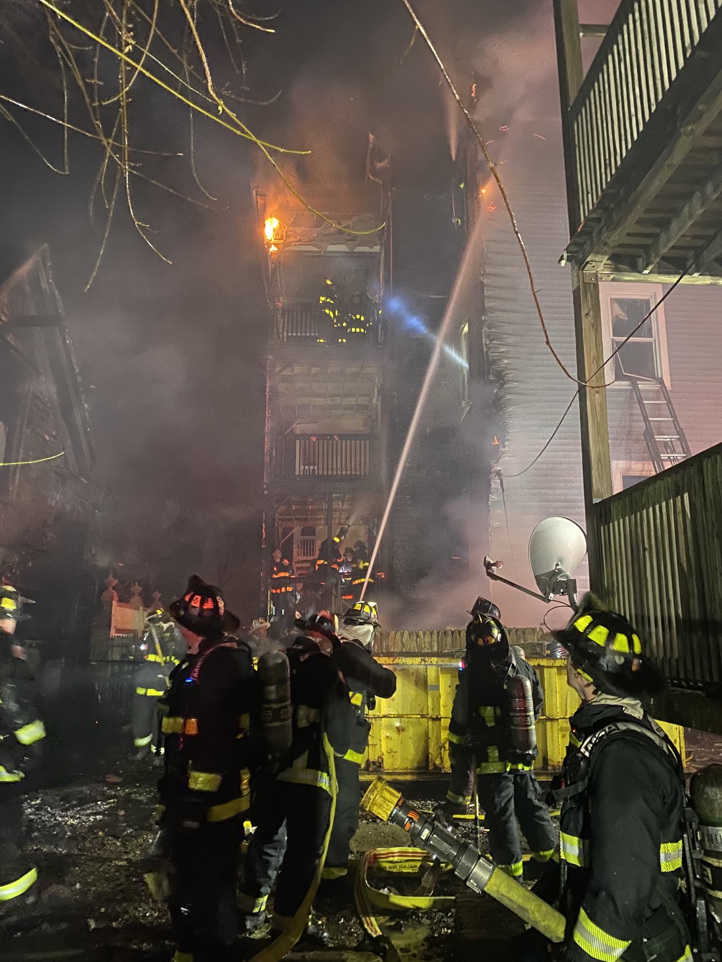 Firefighters rescue 3 cats in blaze that displaced 9 people - masslive.com
