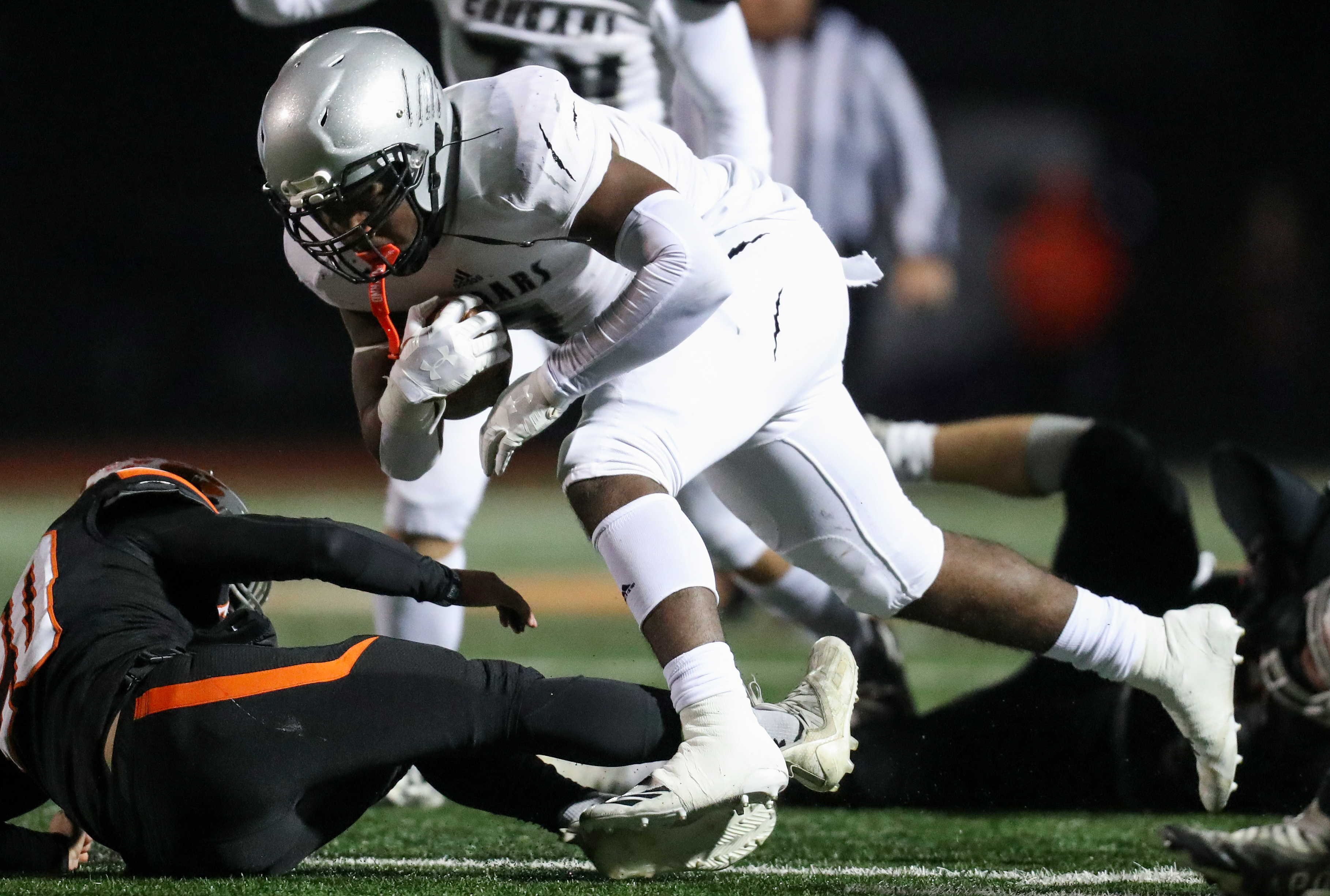 Harrisburg vs Central York in the District 3 6A football semifinal ...