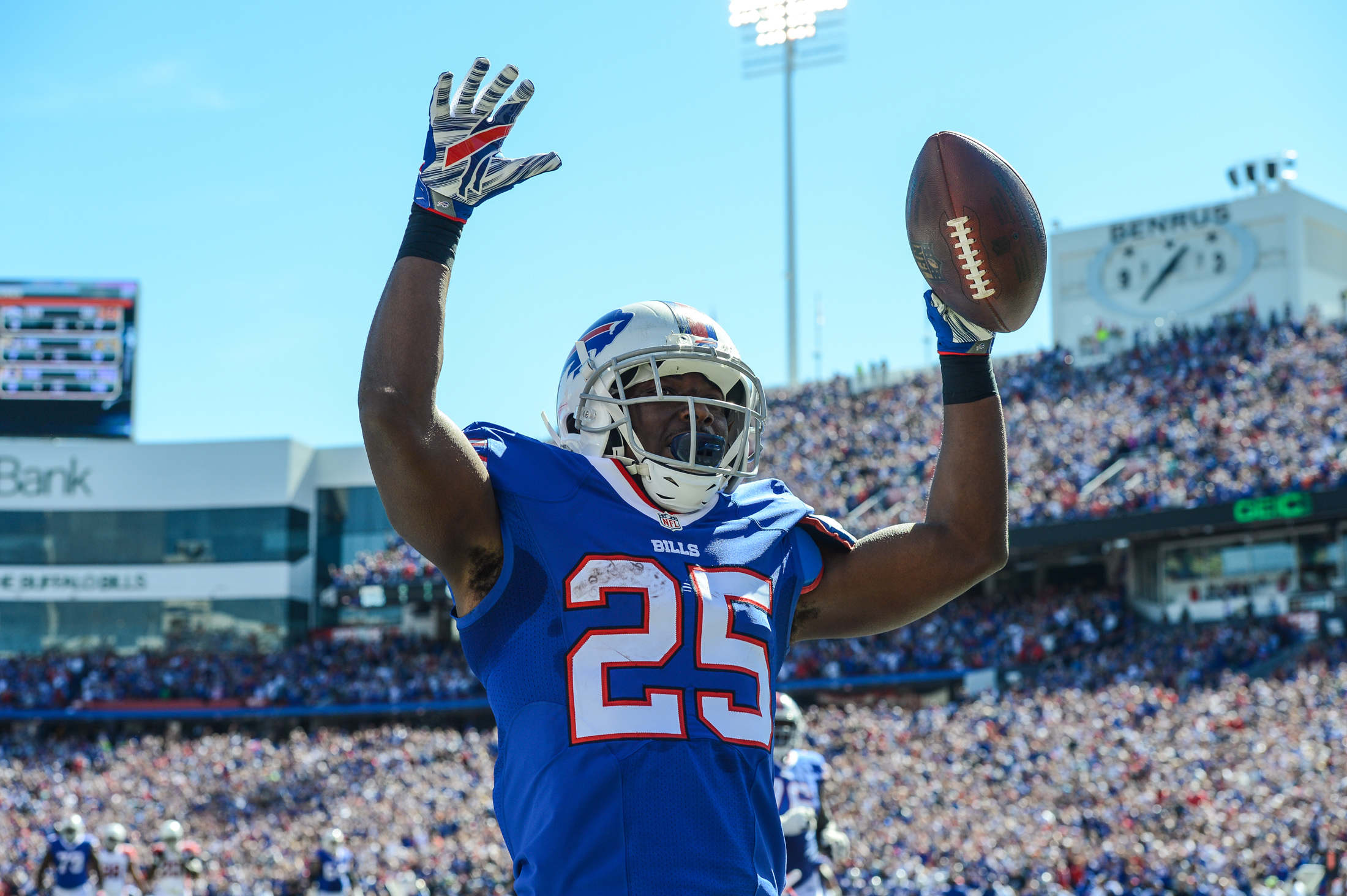 Buffalo Bills running back LeSean McCoy is expected to play on Monday Night  Football - Buffalo Rumblings