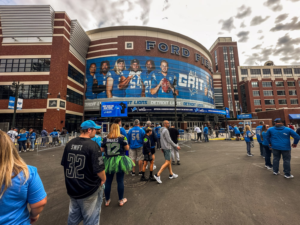 Tailgate scene before the Detroit Lions 2023 home opener 