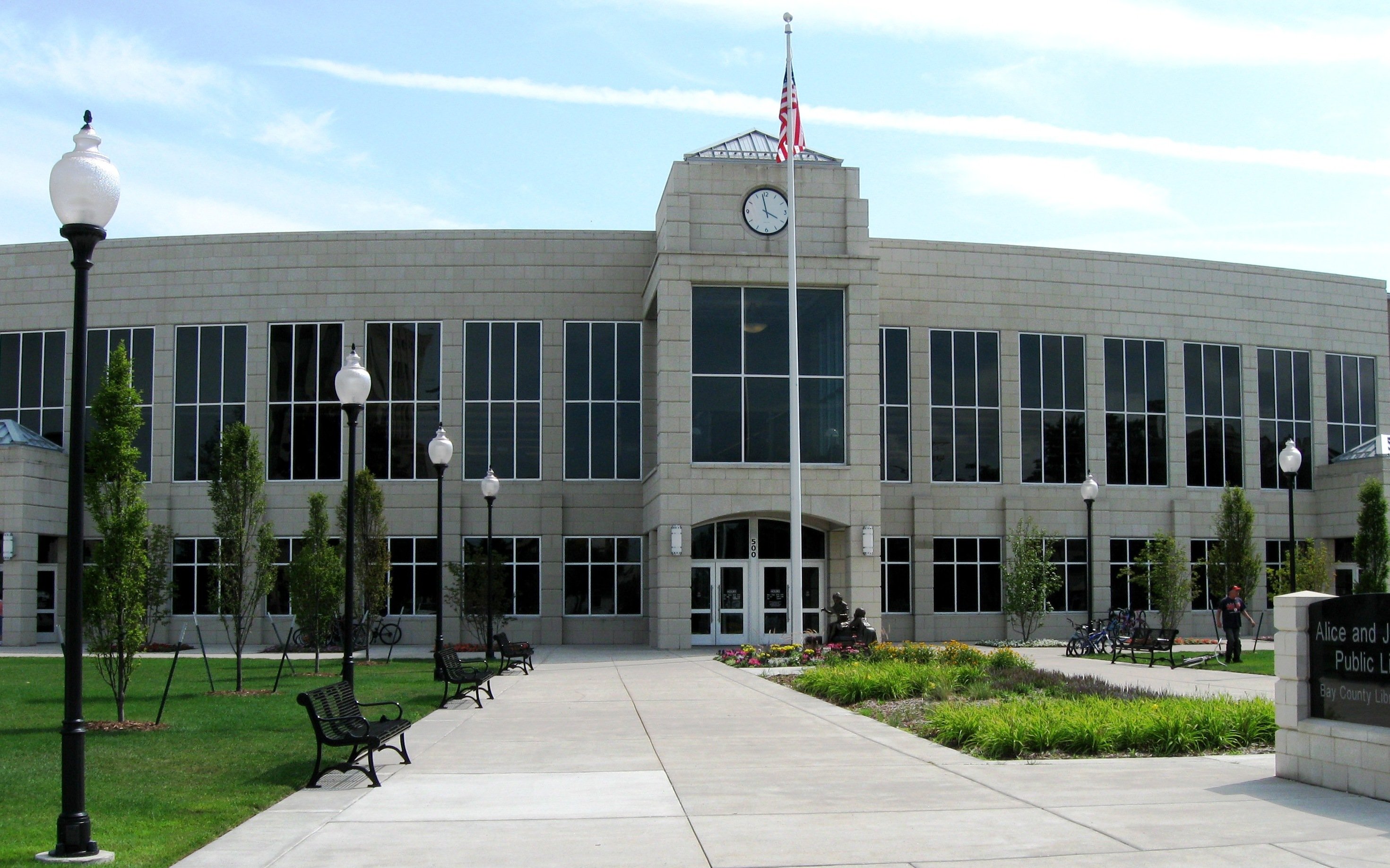 Alice and Jack Wirt Public Library