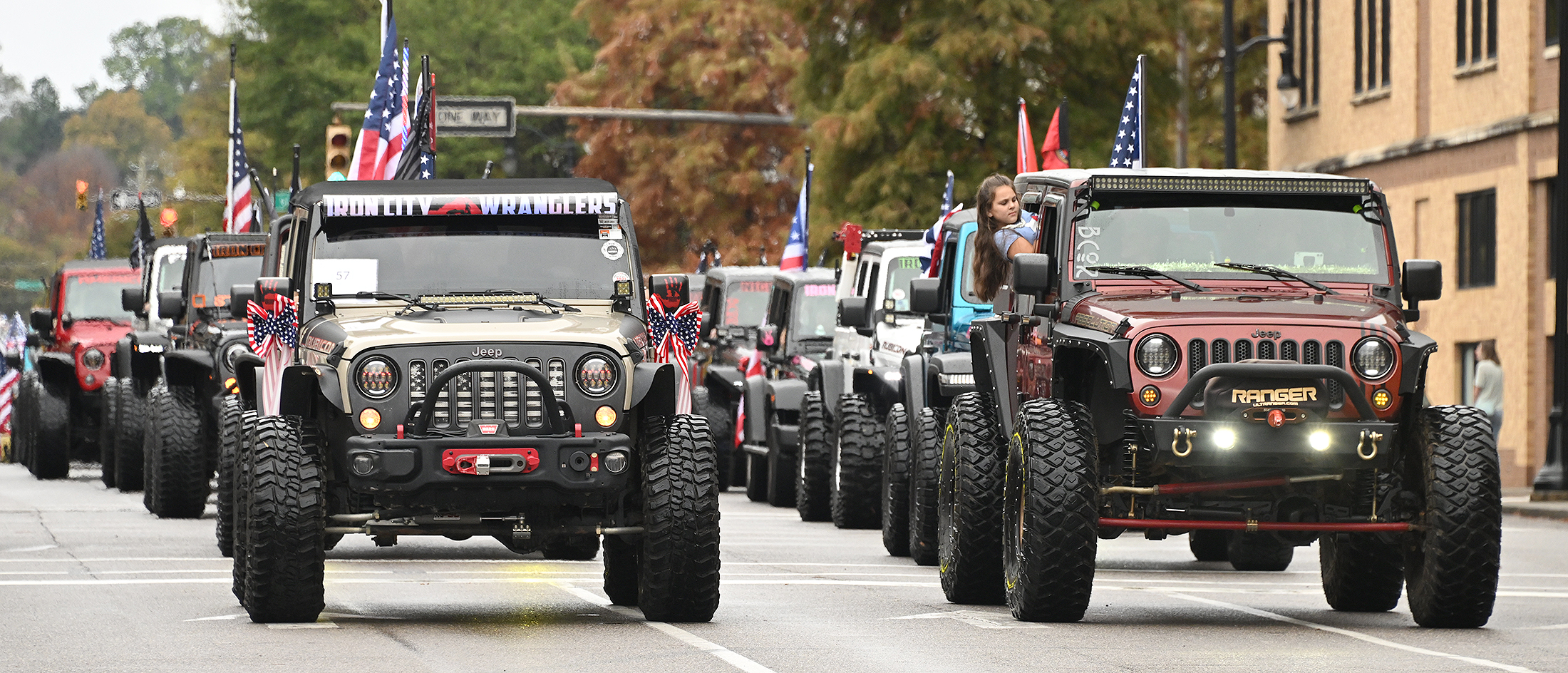 Places that give free food on veterans day